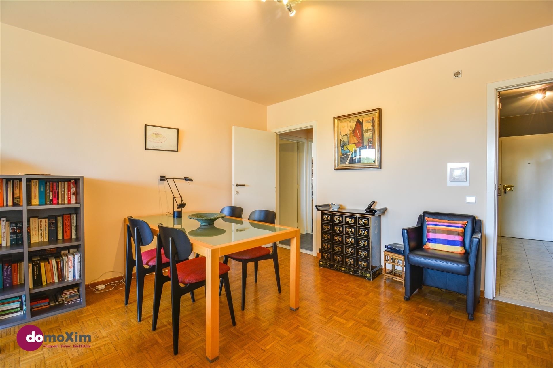 Aangenaam appartement met 2 slaapkamers en garagebox in Leuven foto 4