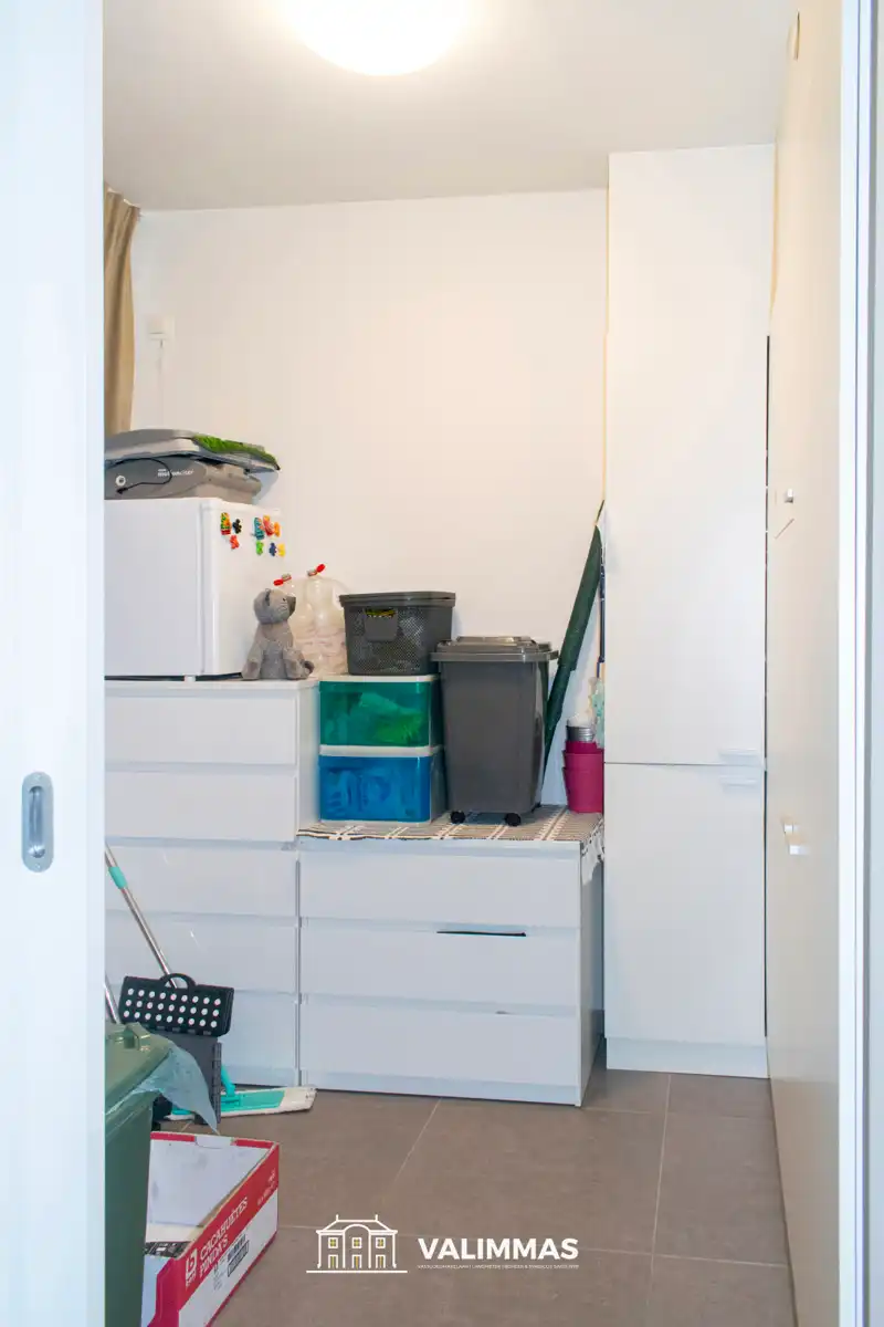 Serviceflat met terras, kelder en mogelijkheid tot garage... foto 7