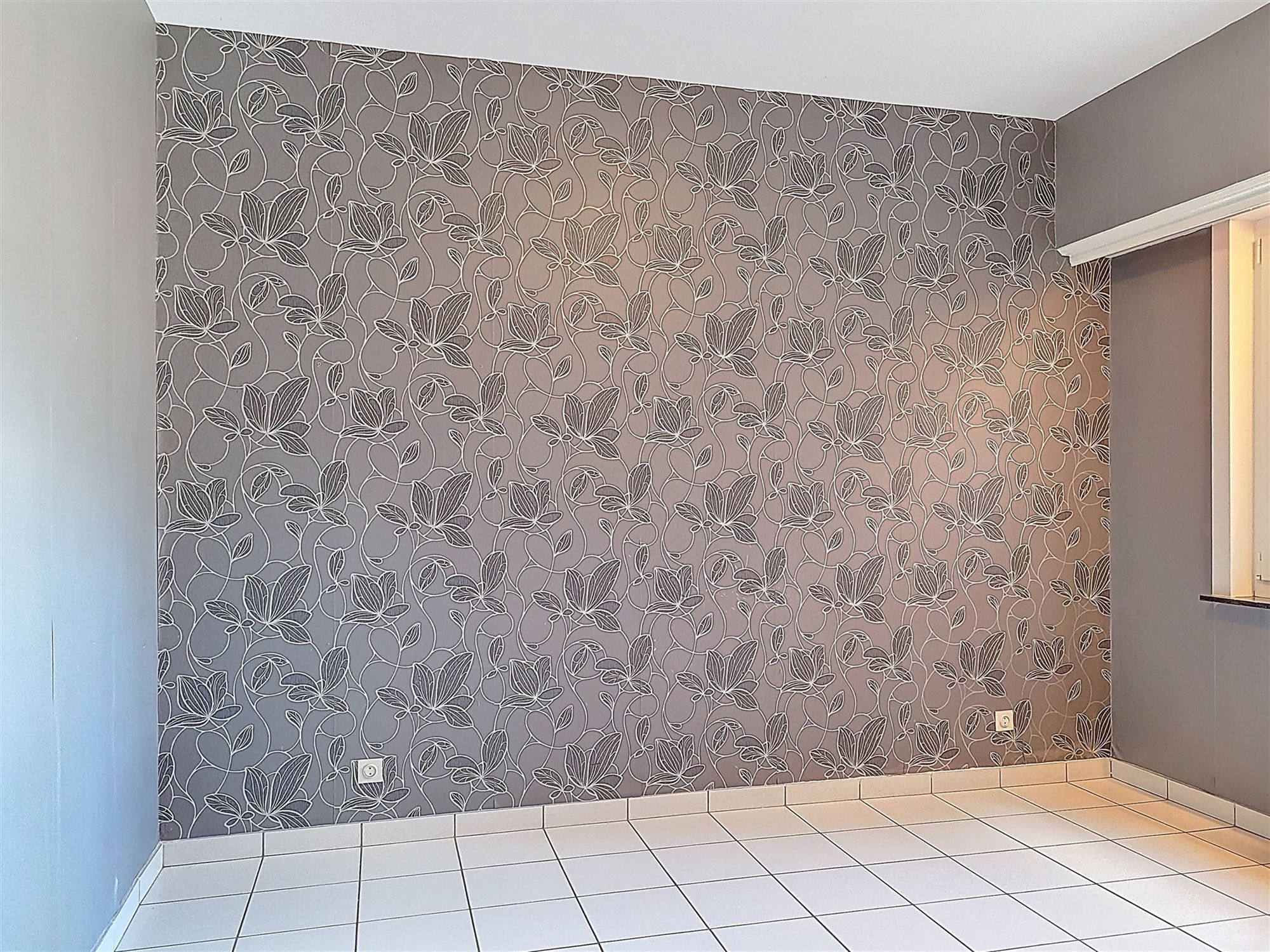 In optie! Goed gelegen appartement met 2 slaapkamers foto 5