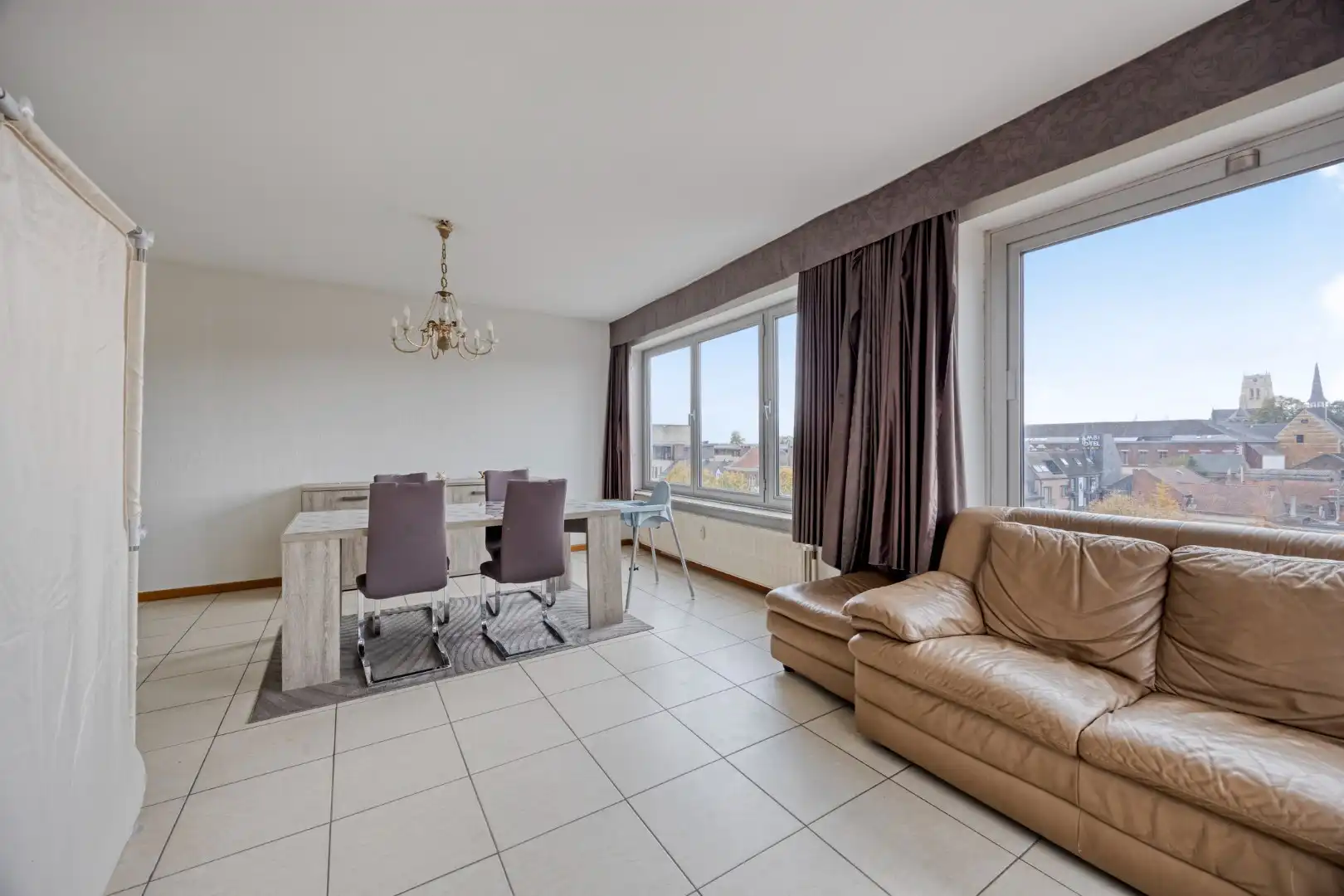 Mooi appartement met open zicht over de stad + garage mogelijk foto 6