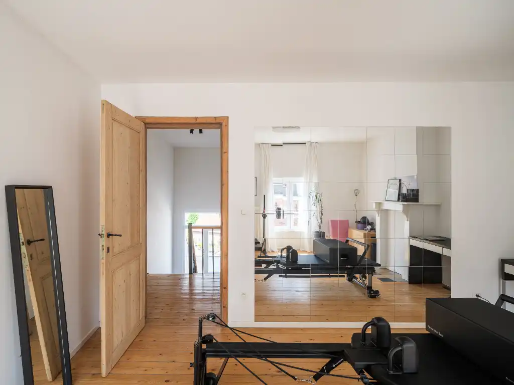 Karaktervolle woning met 4 slaapkamers en zonnige stadstuin op een boogscheut van het centrum van Gent. foto 18