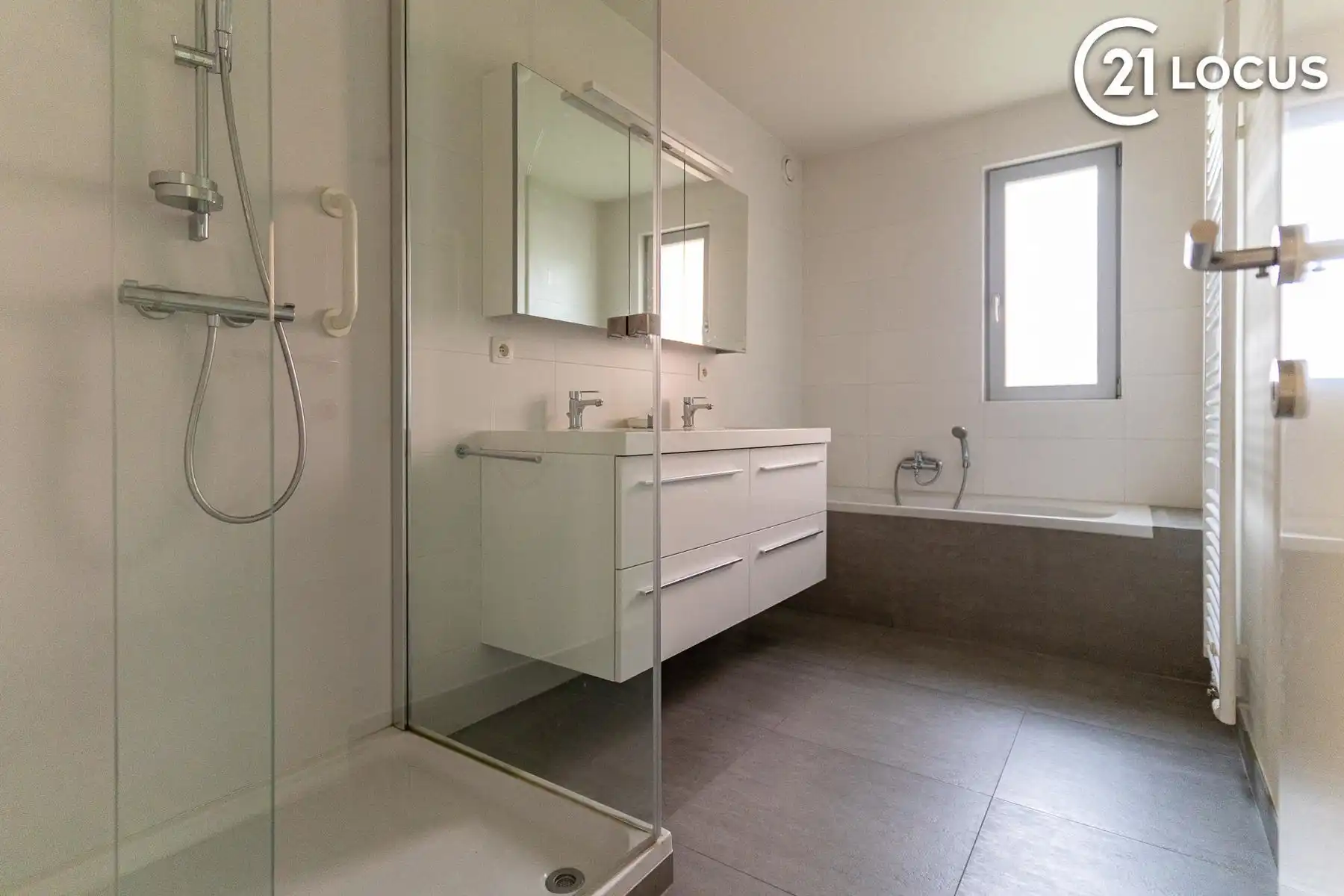 Instapklaar appartement te huur in hartje Bazel foto 16