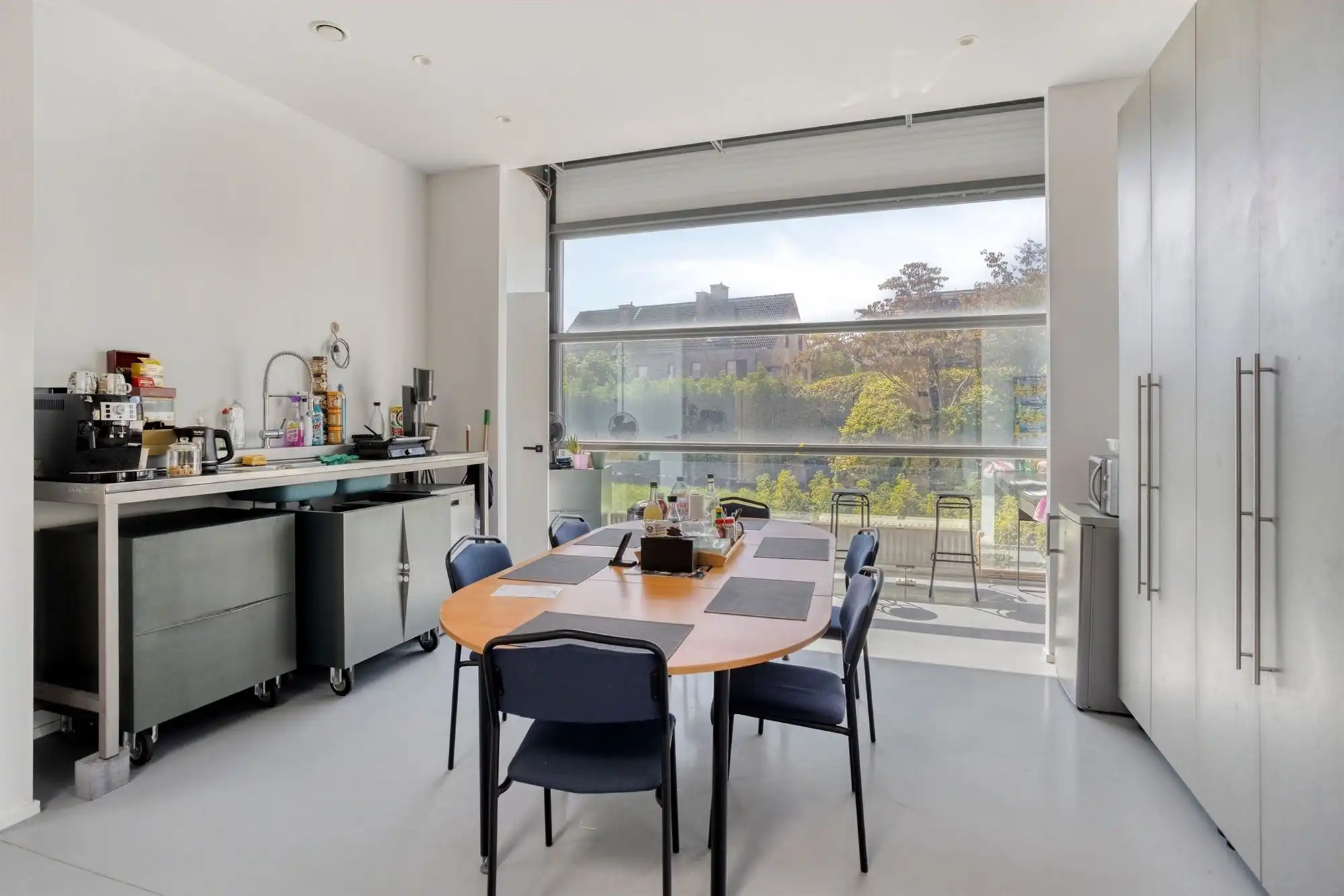 Vrijstaand KMO / kantoorgebouw van ca 405 m² op 1.200 m² foto 8