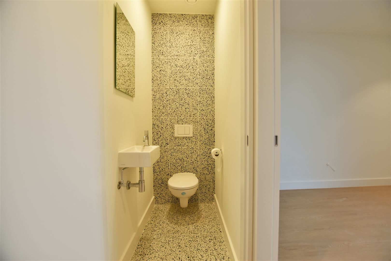 Prachtig luxueus appartement te huur in het bruisende hart van het centrum!  foto 22