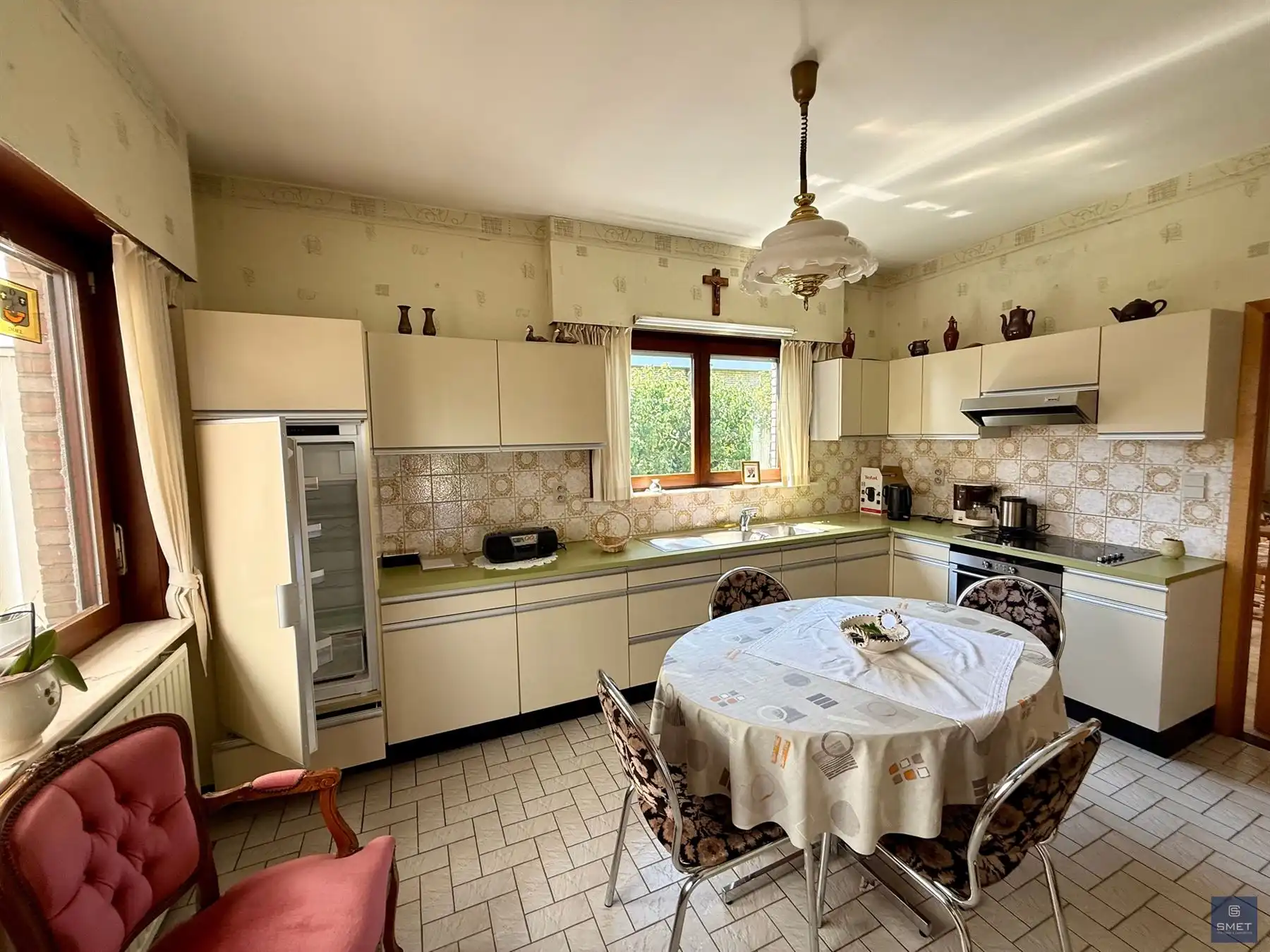 TE RENOVEREN BUNGALOW MET 2 SLPKS EN GARAGE foto 14