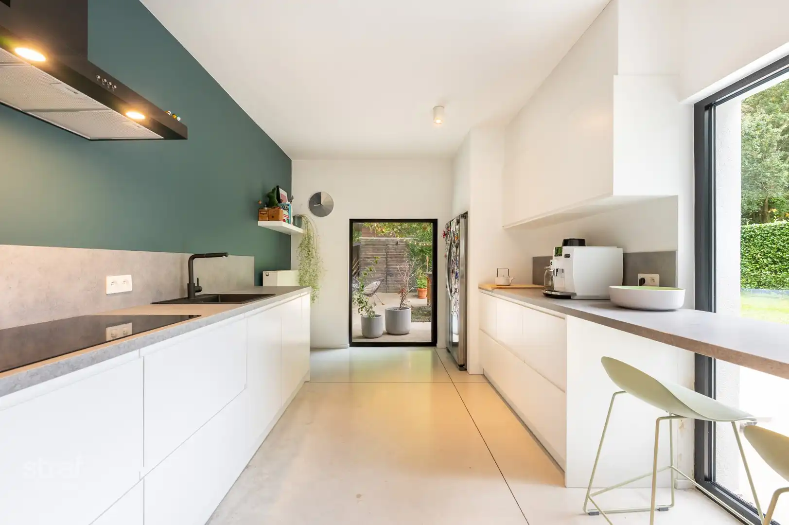 Gelijkvloerse woning met uniek, eindeloos zicht op het bos in Kruibeke foto 7
