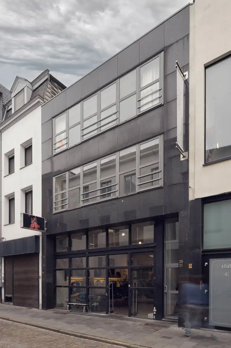 Commerciële toplocatie te huur vlak bij de Meir foto 2