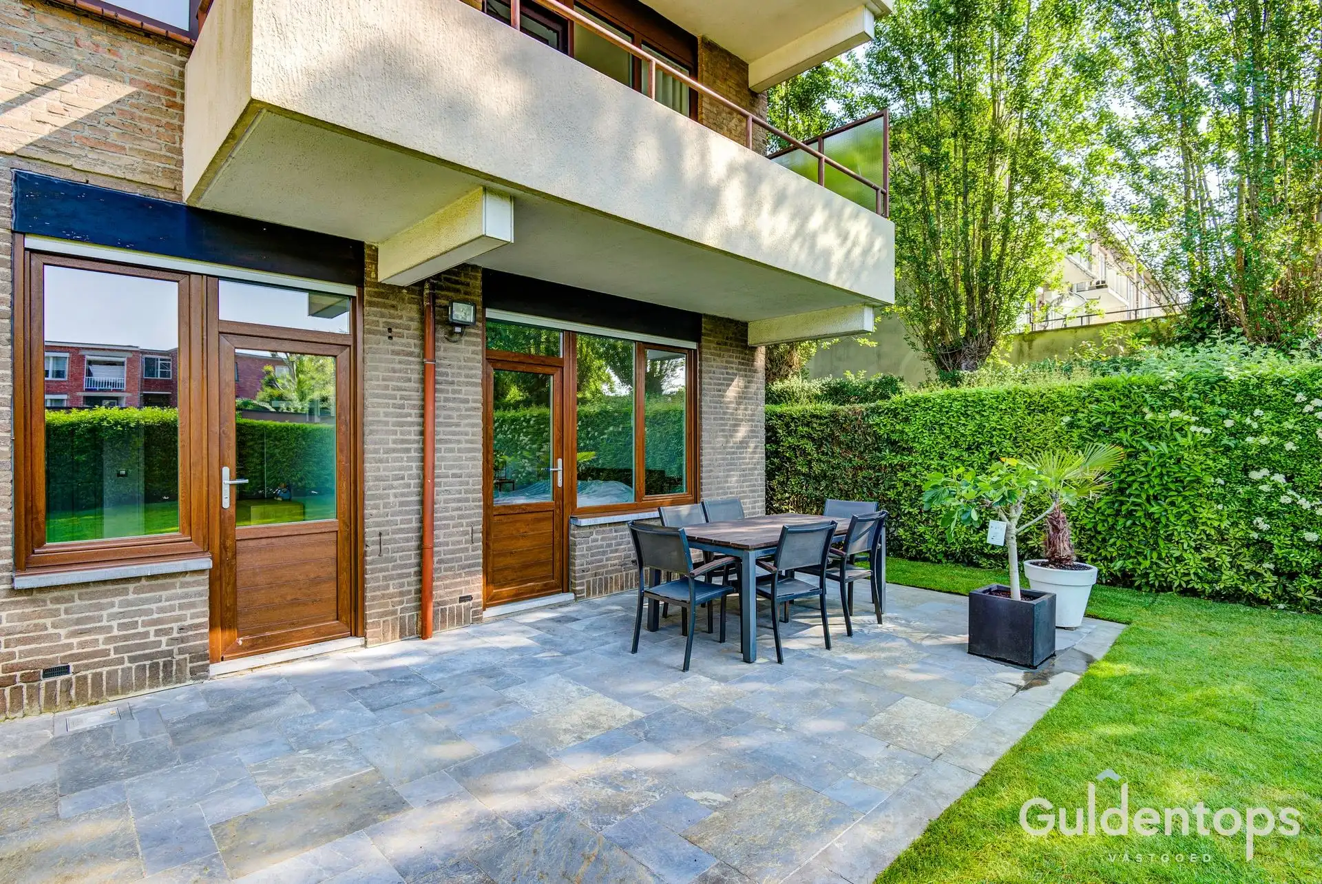 Modern ruim gelijkvloers (2 slk) appartement met ruime tuin foto 28