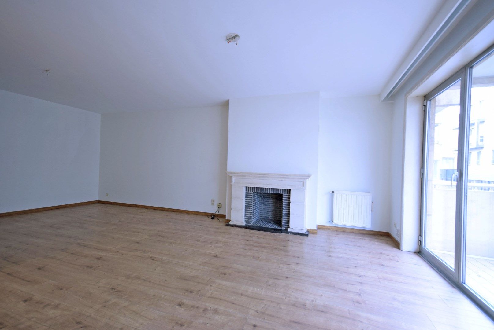 Goed gelegen éénslaapkamer appartement in centrum Roeselare foto 3