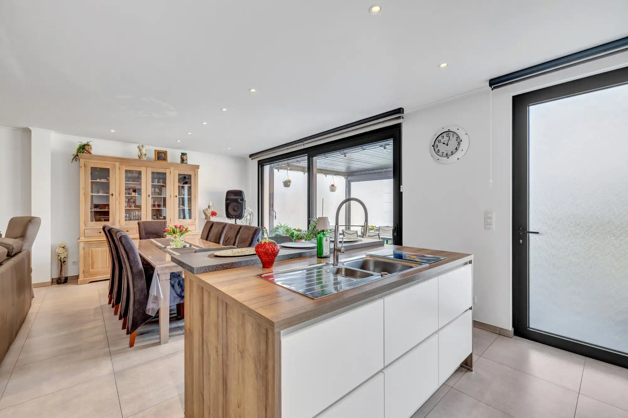 Prachtig gelijkvloers appartement met tuin en garage foto 4