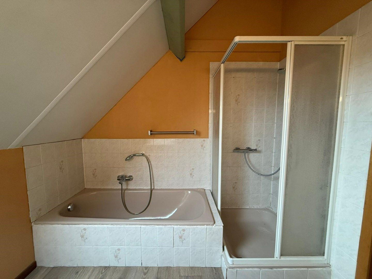 Duplex met drie slaapkamers foto 9