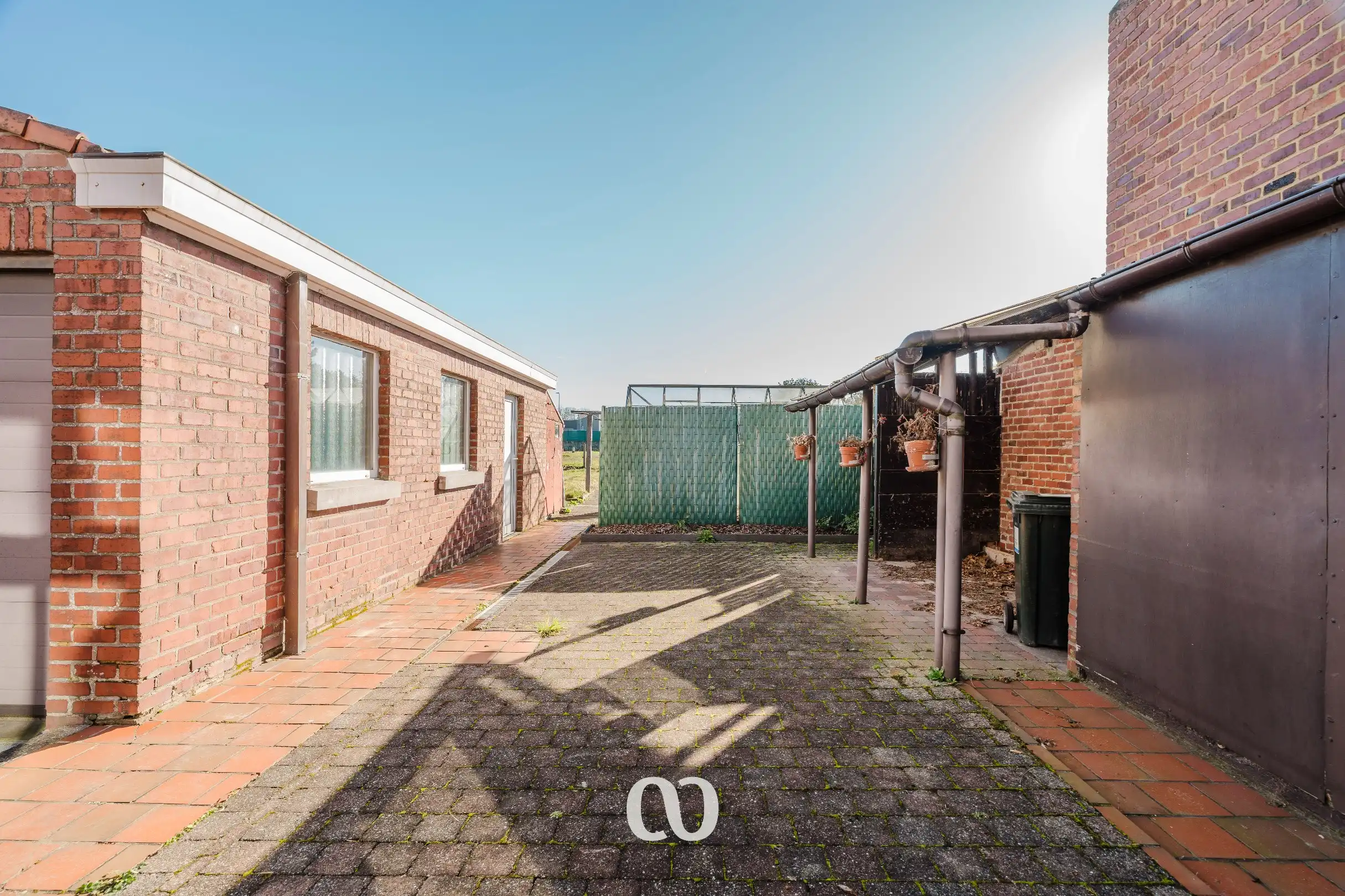 Stevige gezinswoning met tuin en garage nabij het centrum van Oudenaarde foto 17