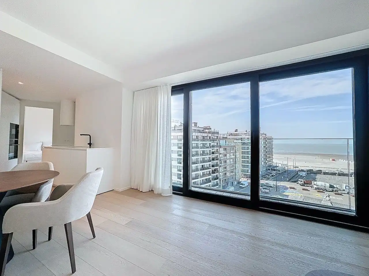 Unieke duplex in het prestigieuze nieuwbouwproject 'Heldentoren'. foto 3