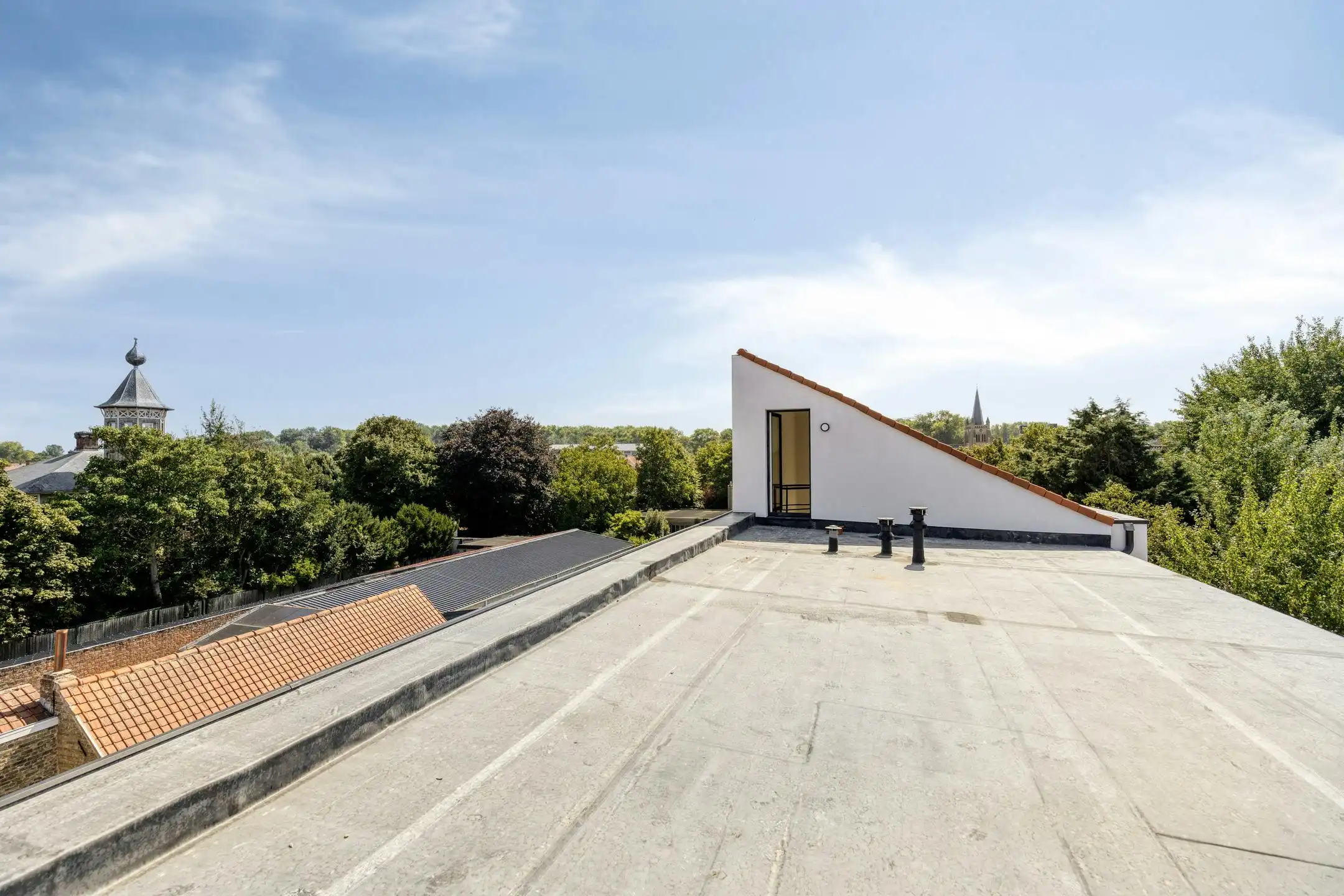 Appartement (121 m²) met 3 slaapkamers en terras in De Panne foto 7