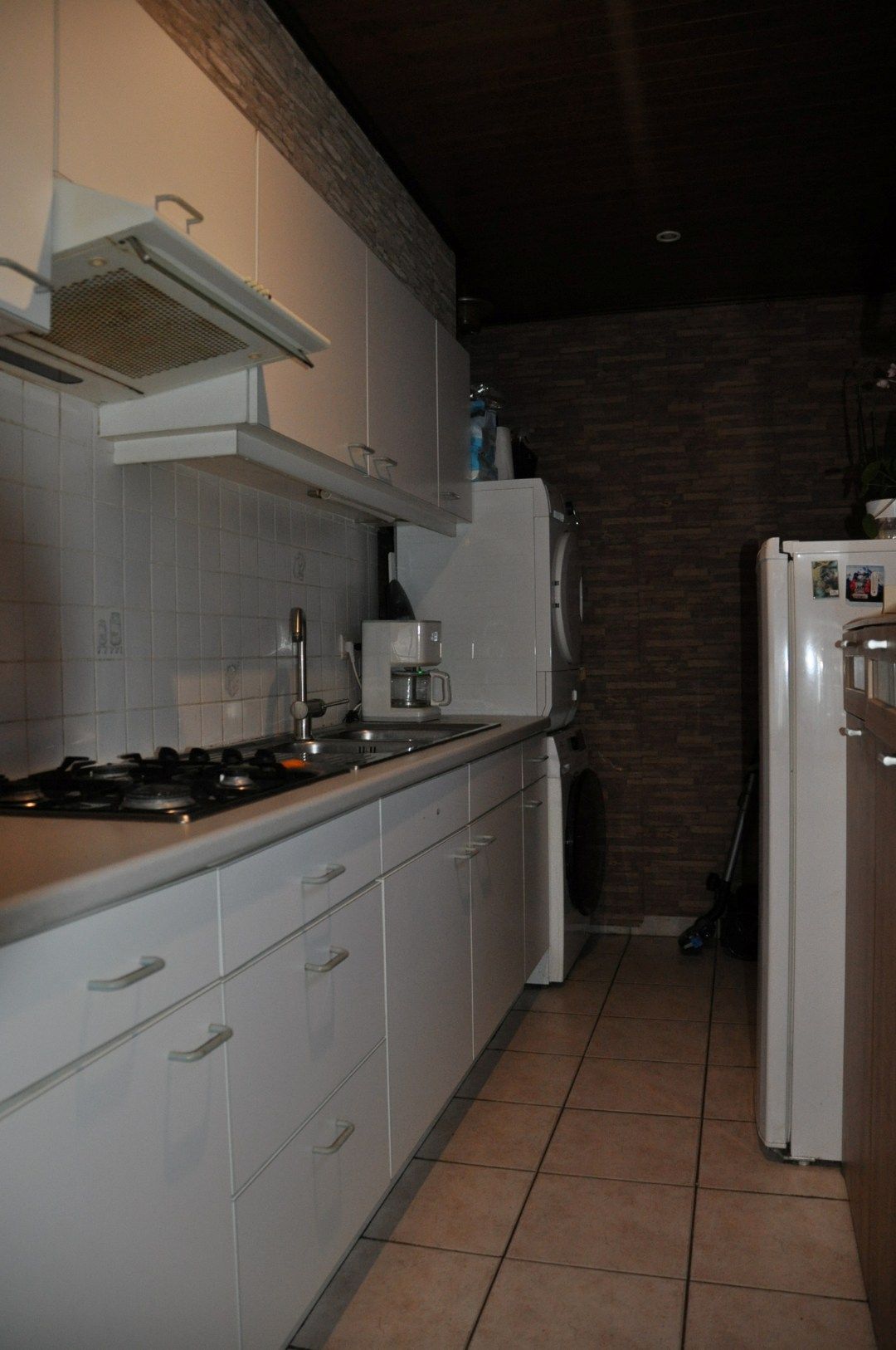 Gezellige rijwoning in het centrum van Izegem - drie slaapkamers - aankoop garagebox mogelijk. foto 7