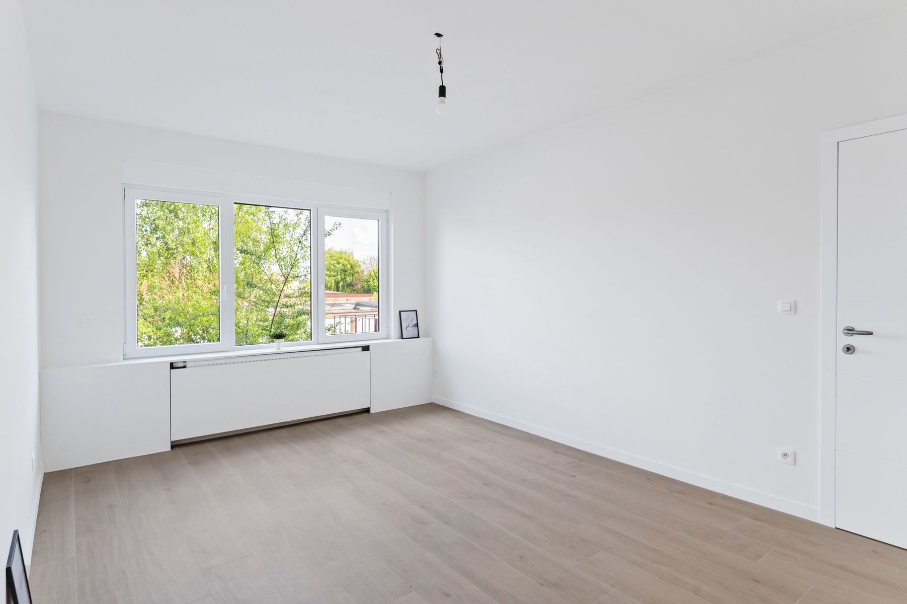 Gerenoveerd appartement met drie slaapkamers in centrum foto 5