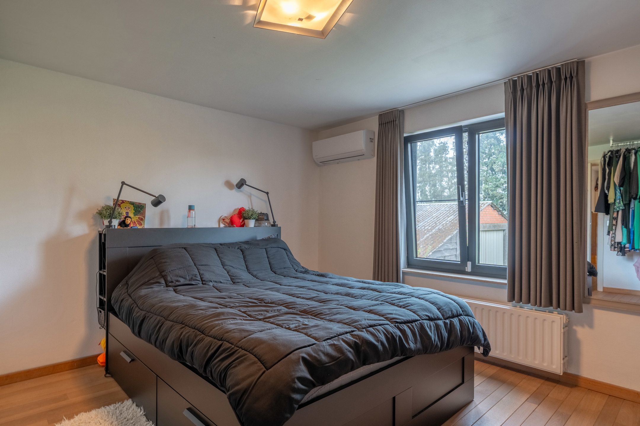 Ruime woning op gunstig gelegen perceel van 922 m² foto 18