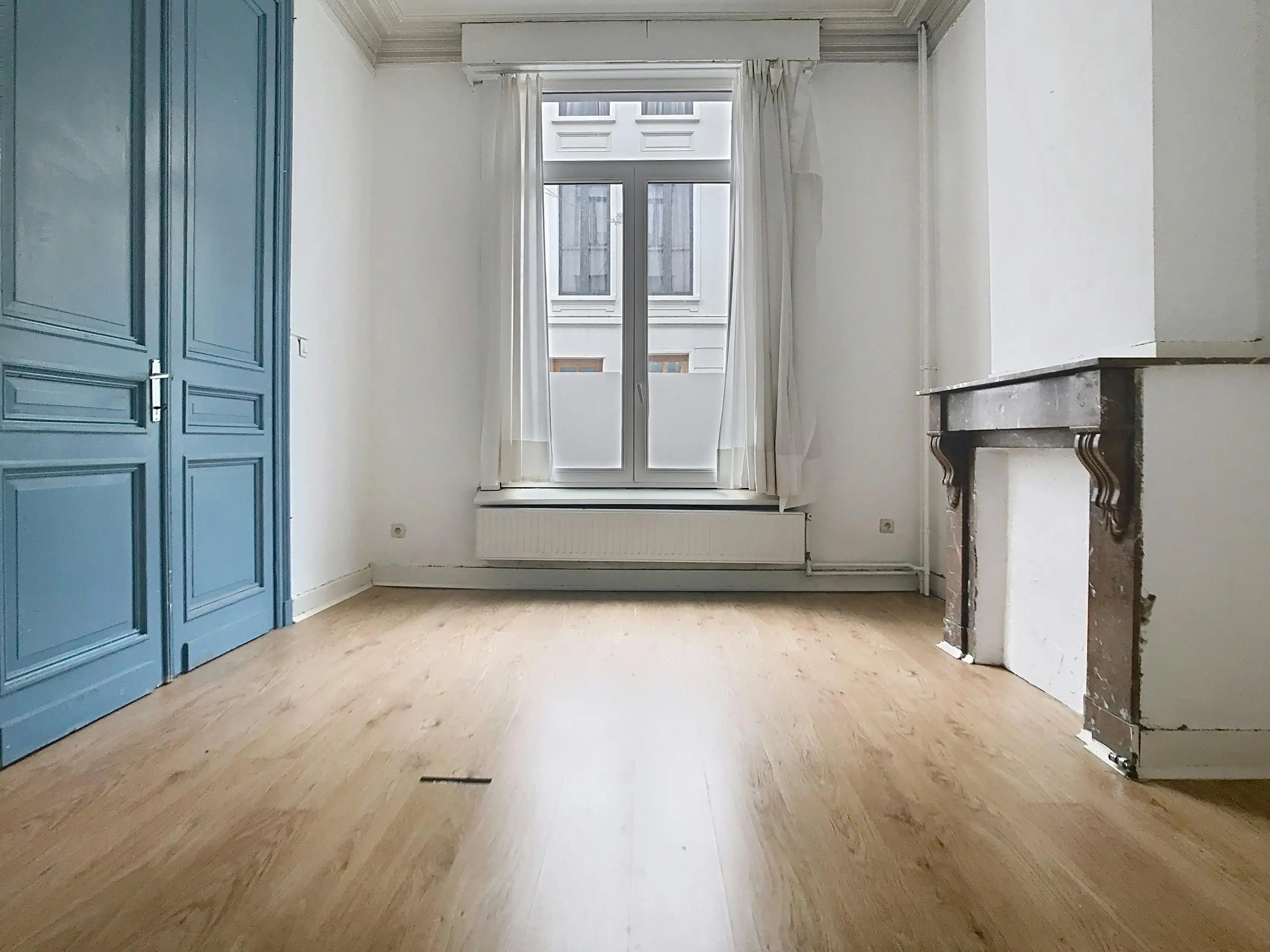 Huis van ca. 223 m² met koer te koop in Borgerhout foto 4