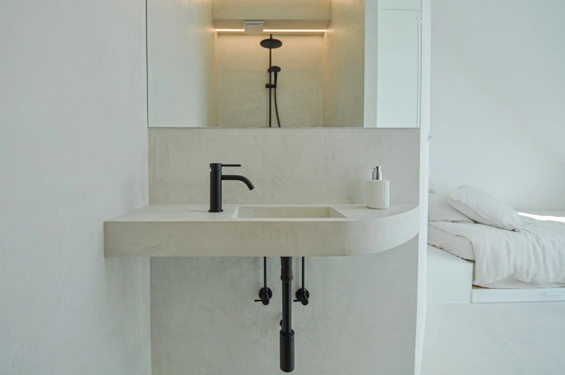 Volledig gerenoveerd appartement met een ruim zonneterras. foto 23