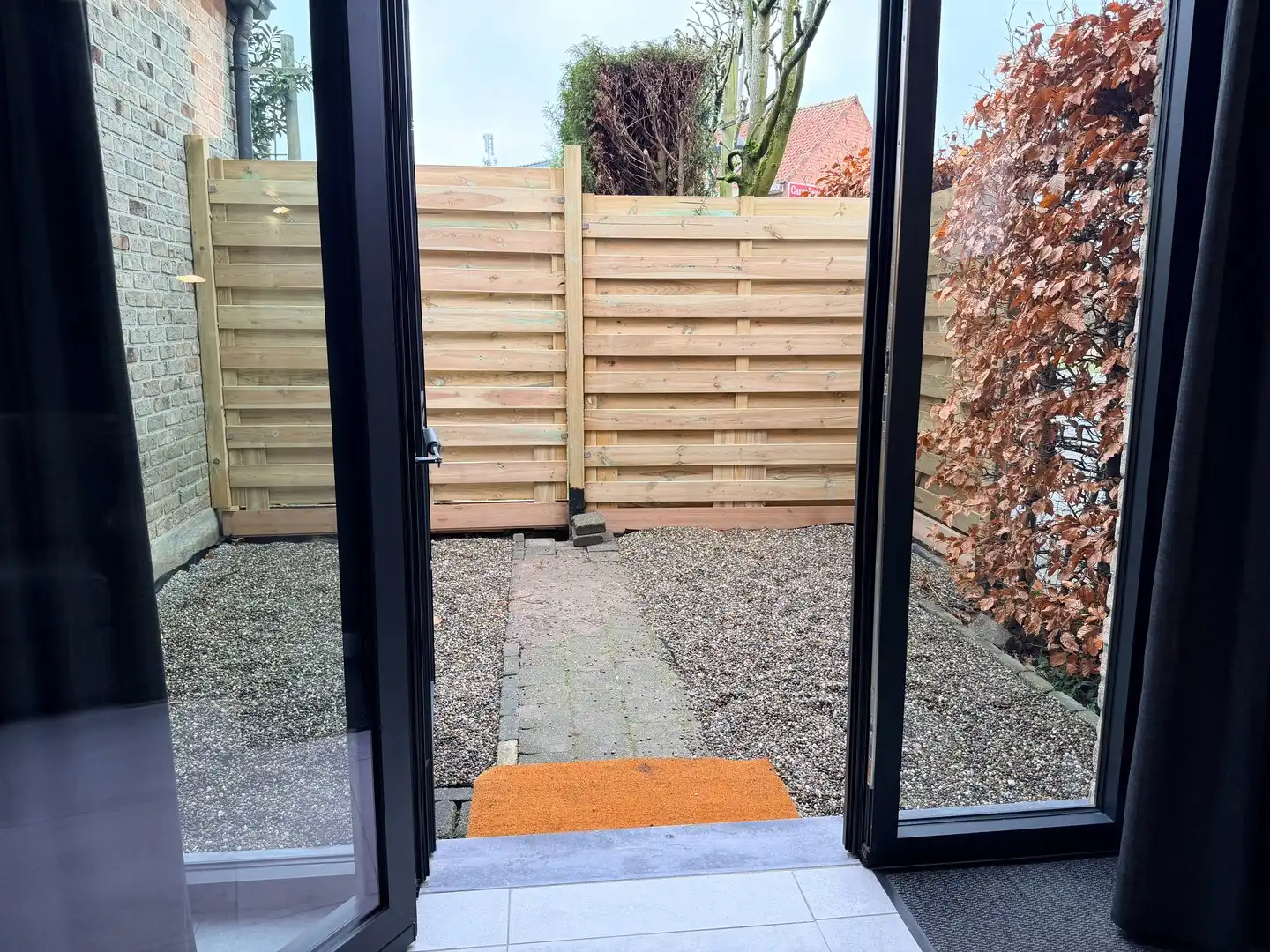 Moderne duplex met twee slaapkamers foto 13