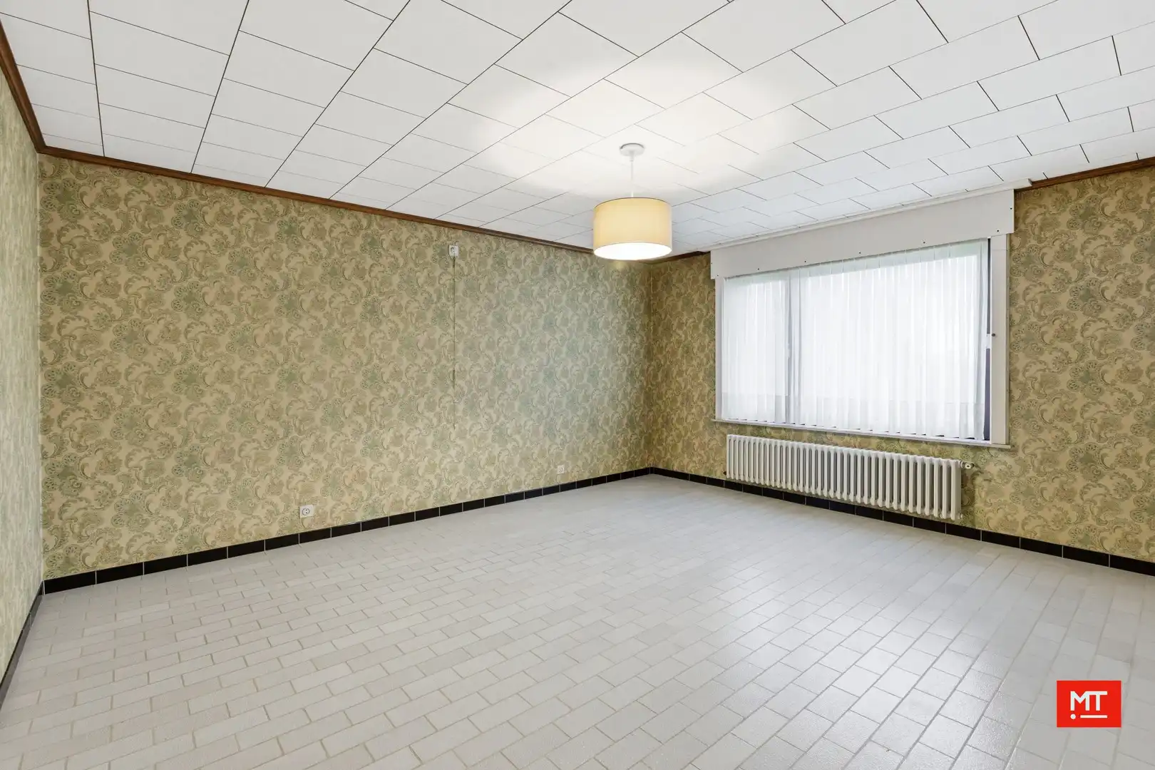 IN OPTIE - Te renoveren woning met 3 slaapkamers (+ mogelijk) en tuin te koop in Moorslede foto 11