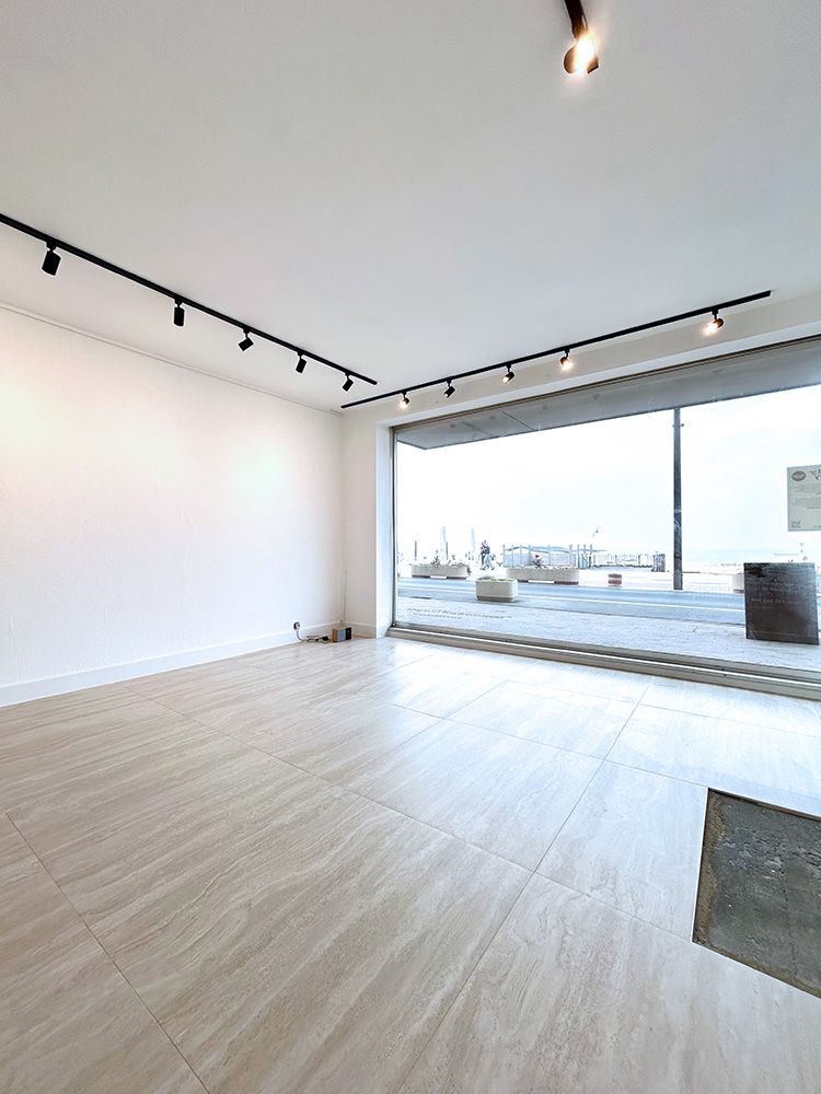 Pop-up Art Gallery (maandbasis) Zeedijk Knokke  foto 3