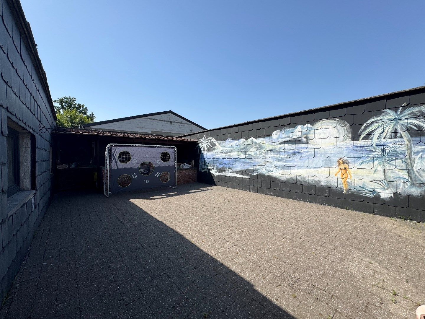 een handelshuis met woongelegenheid - (voormalig restaurant 't volle buikje) foto 9