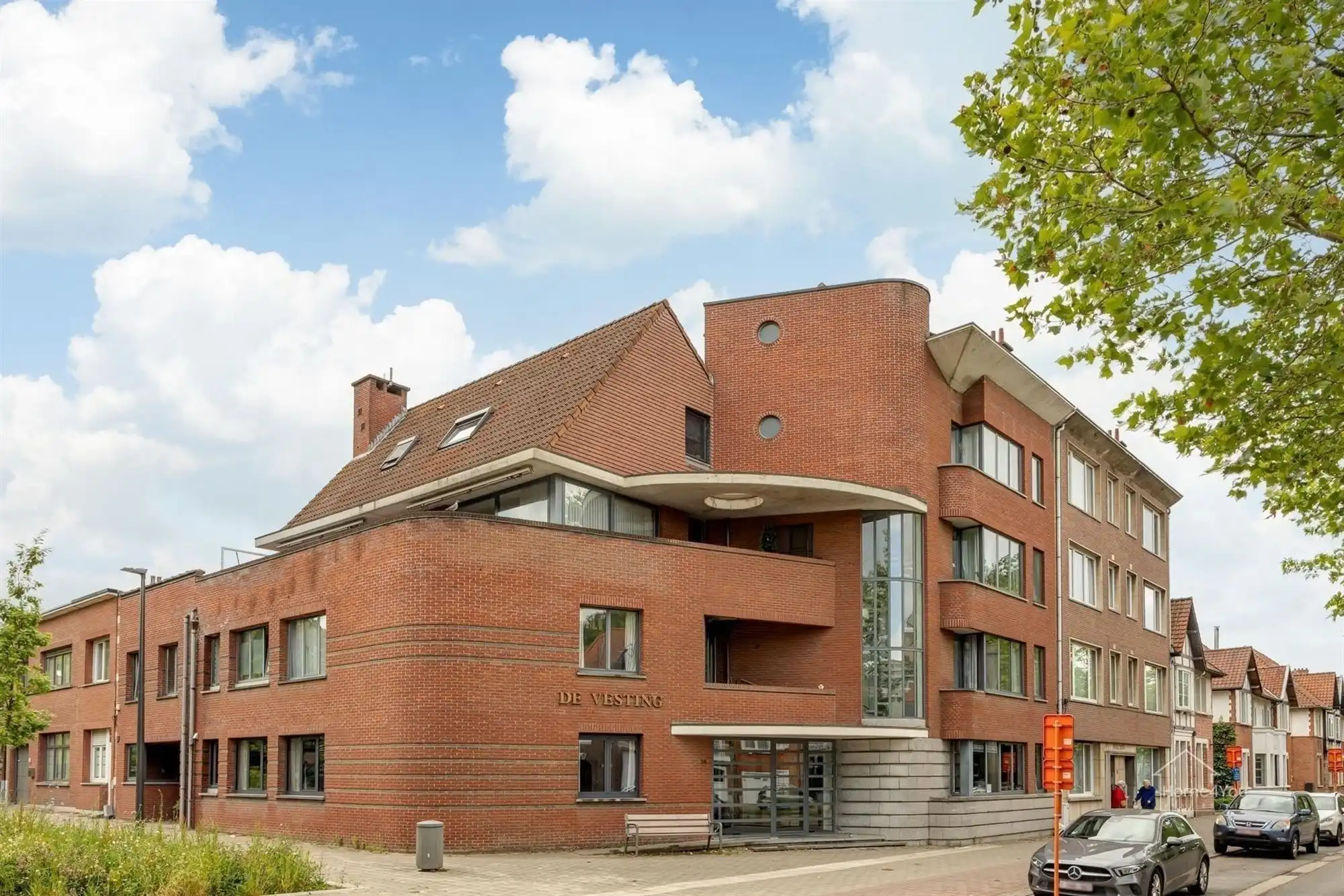 Lichtrijk hoekappartement met ruim zonneterras en 2 slaapkamers foto 20
