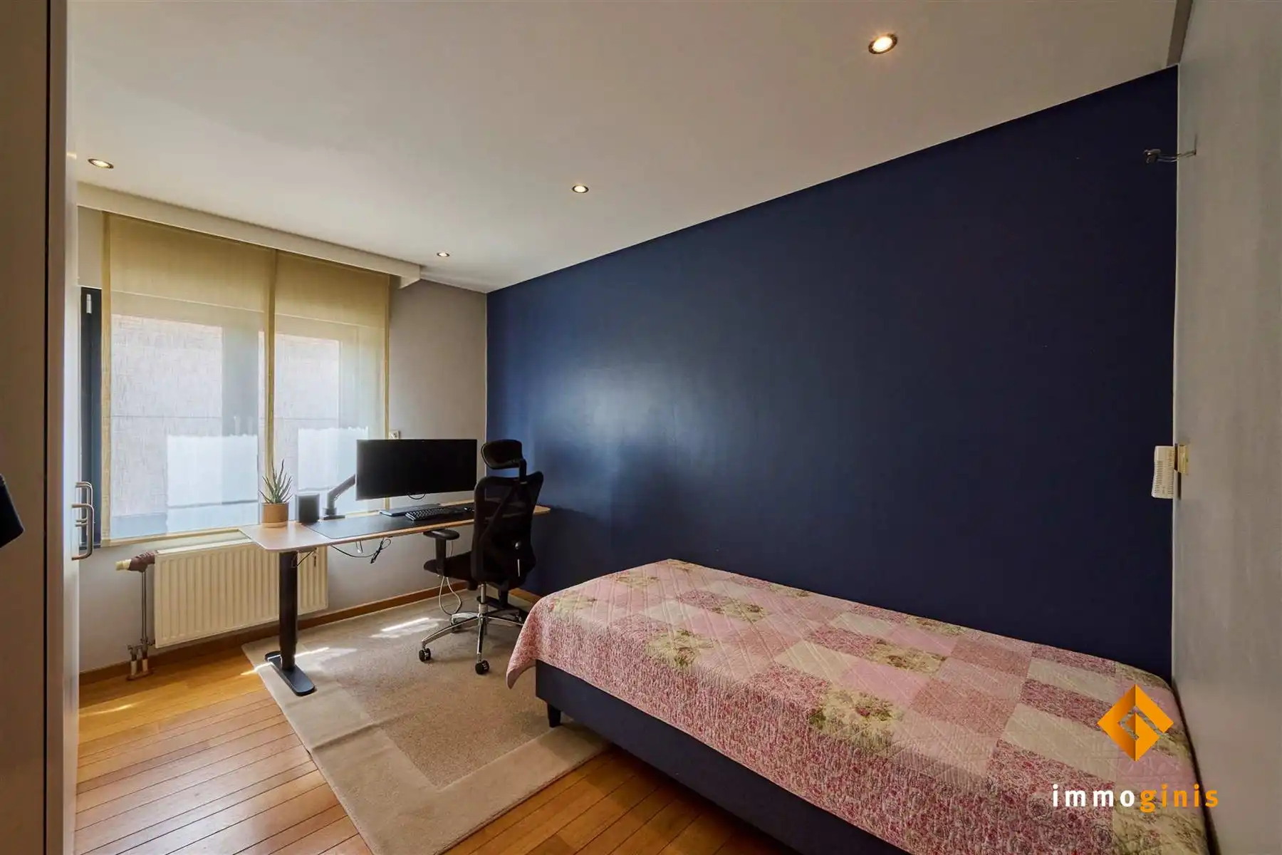 Zéér ruime woning met 3 tot 6 slaapkamers en praktijkruimte. Perceel van 7a86ca in centrum Bocholt! foto 16