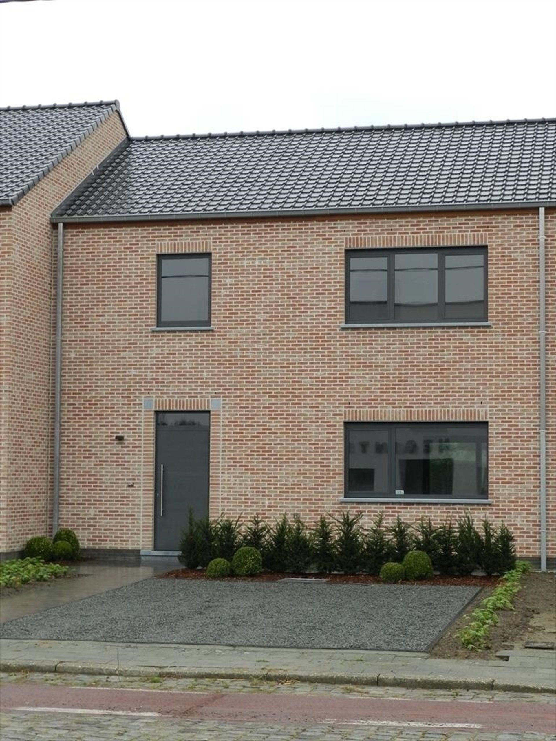 Mooi en prima gelegen ruime woning met tuin. foto 13