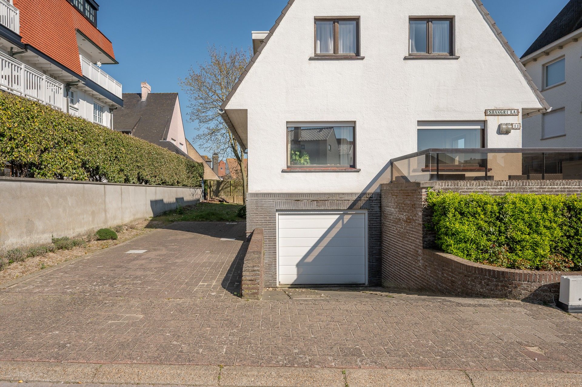 Unieke woning met potentieel op toplocatie in Knokke foto 3