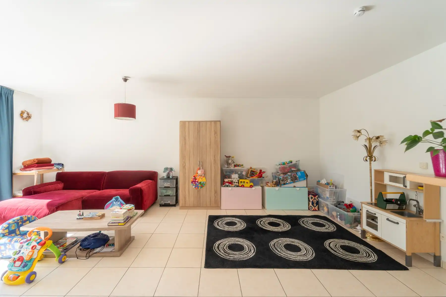Gelijkvloers 2-slpk appartement met tuin! foto 6