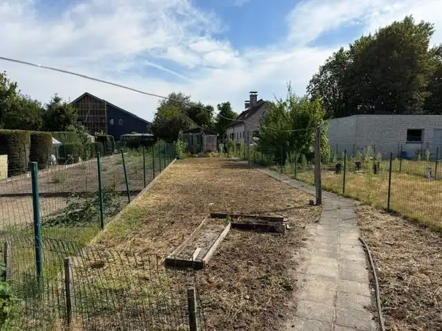 Renovatieproject met potentieel in Aalter! foto 2