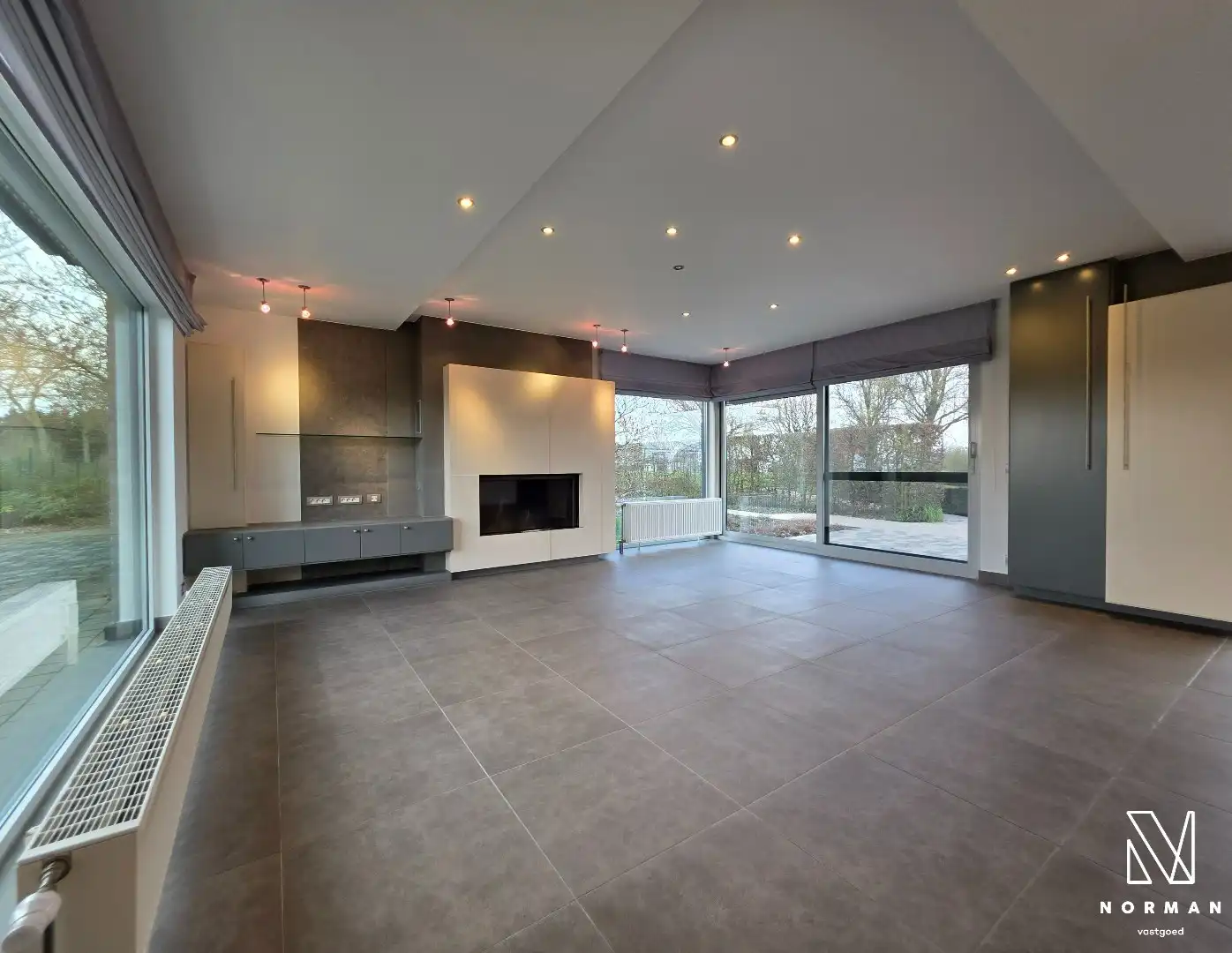 Prachtig domein met luxueuze instapklare villa, grote tuin en landbouwgrond in Hulste foto 11