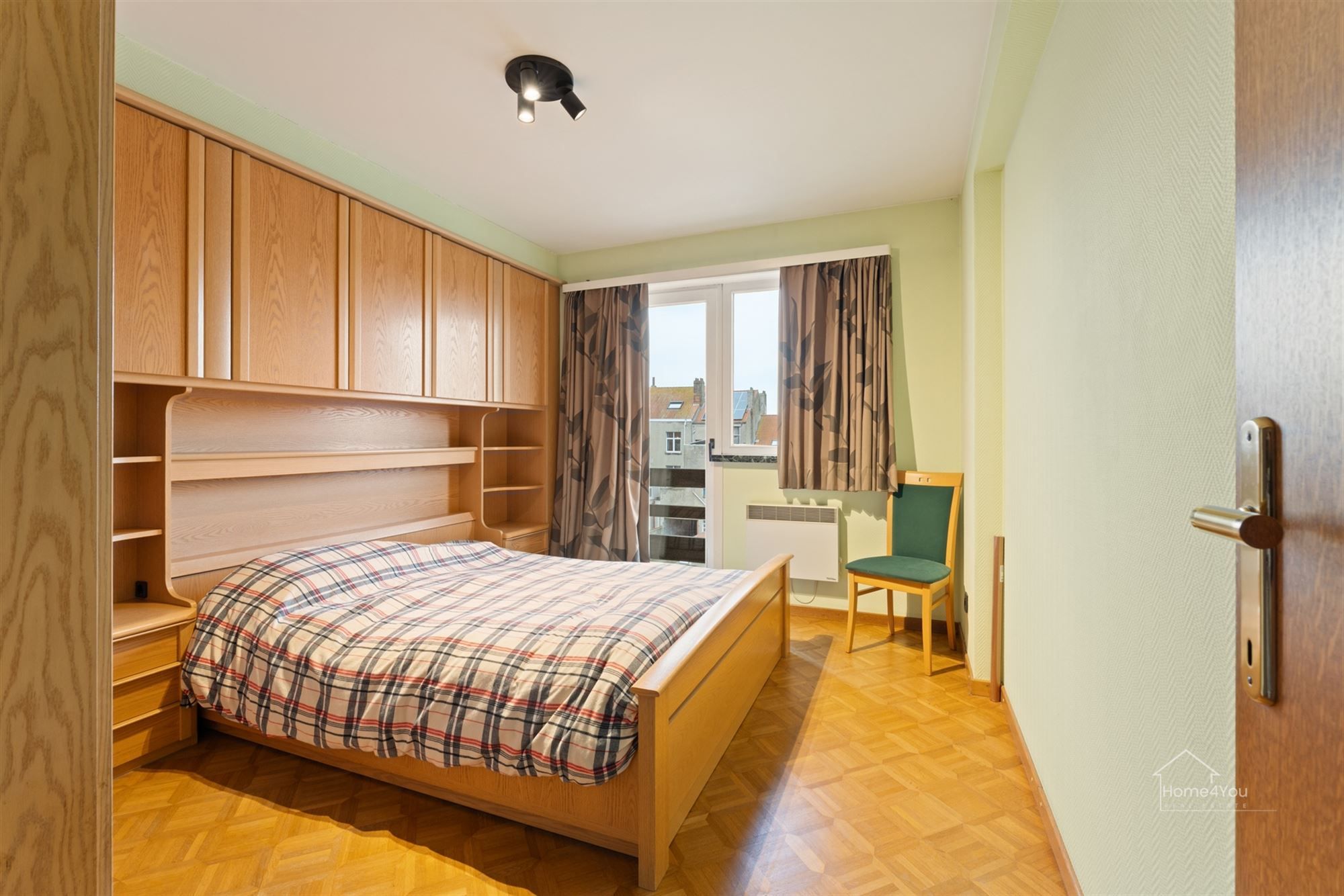 Lichtrijk instapklaar hoekappartement 2 slaapkamers foto 12