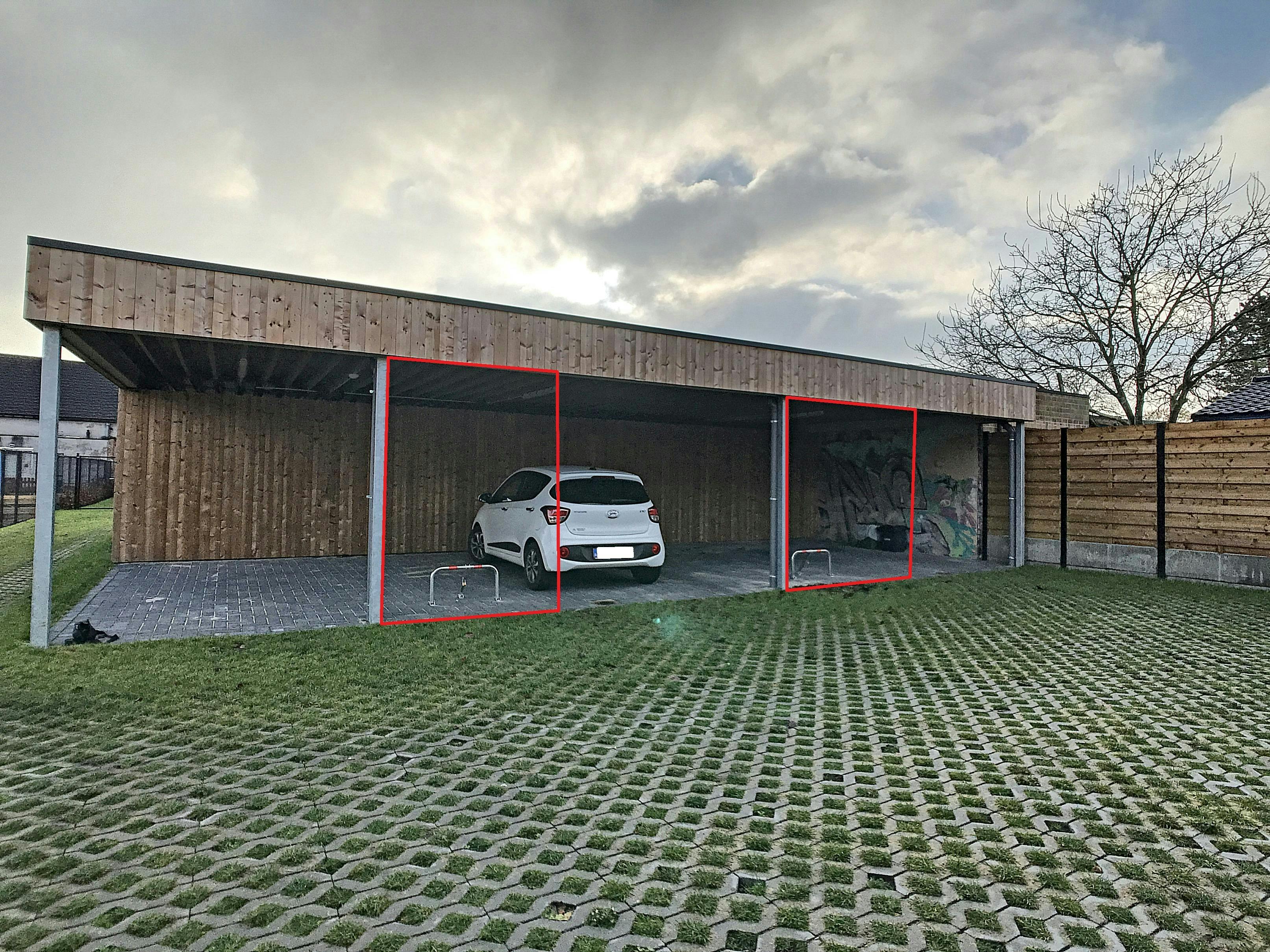 3 overdekte autostaanplaatsen te koop in het centrum van Wuustwezel foto 8