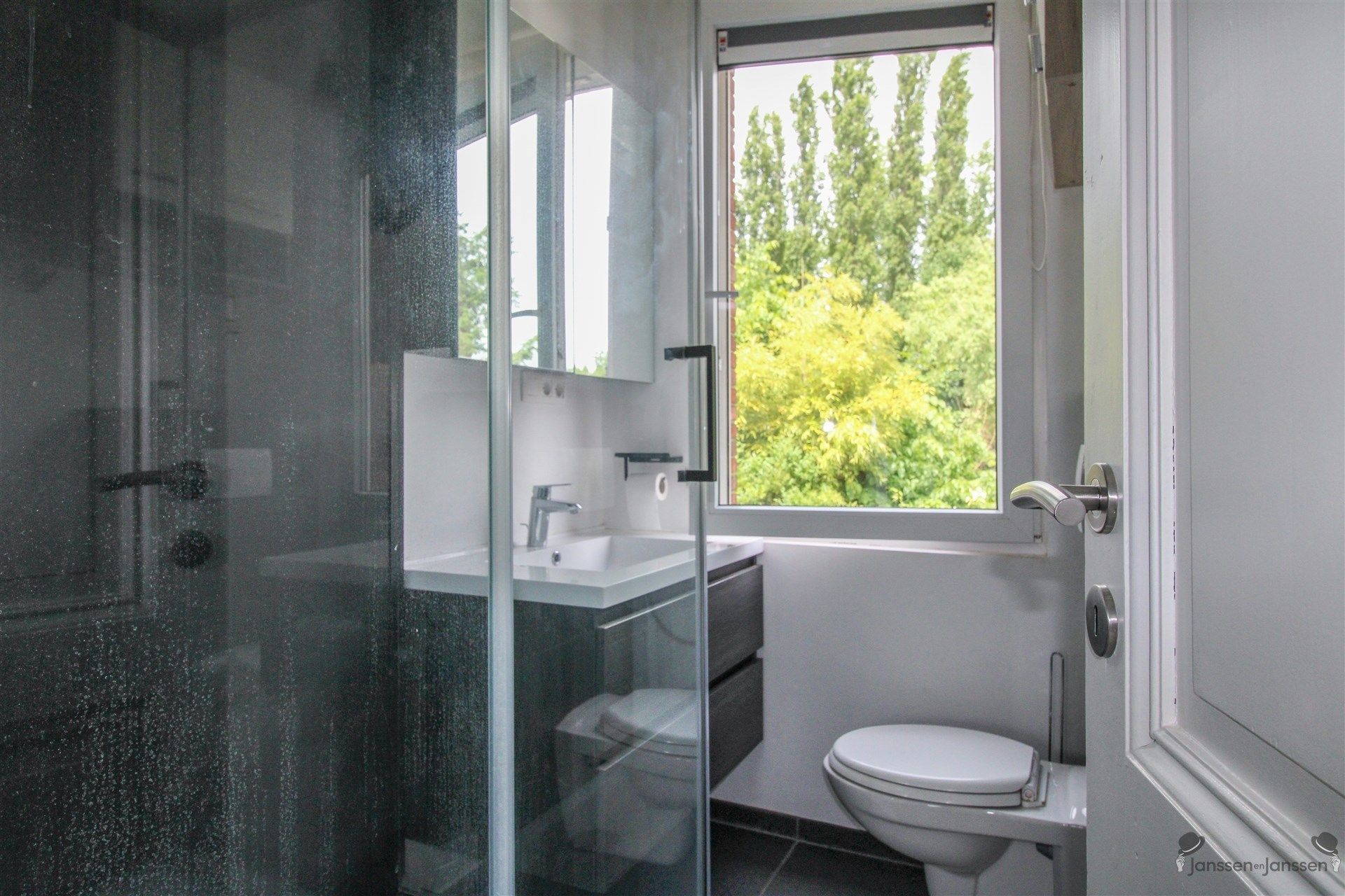 Instapklare eengezinswoning foto 11