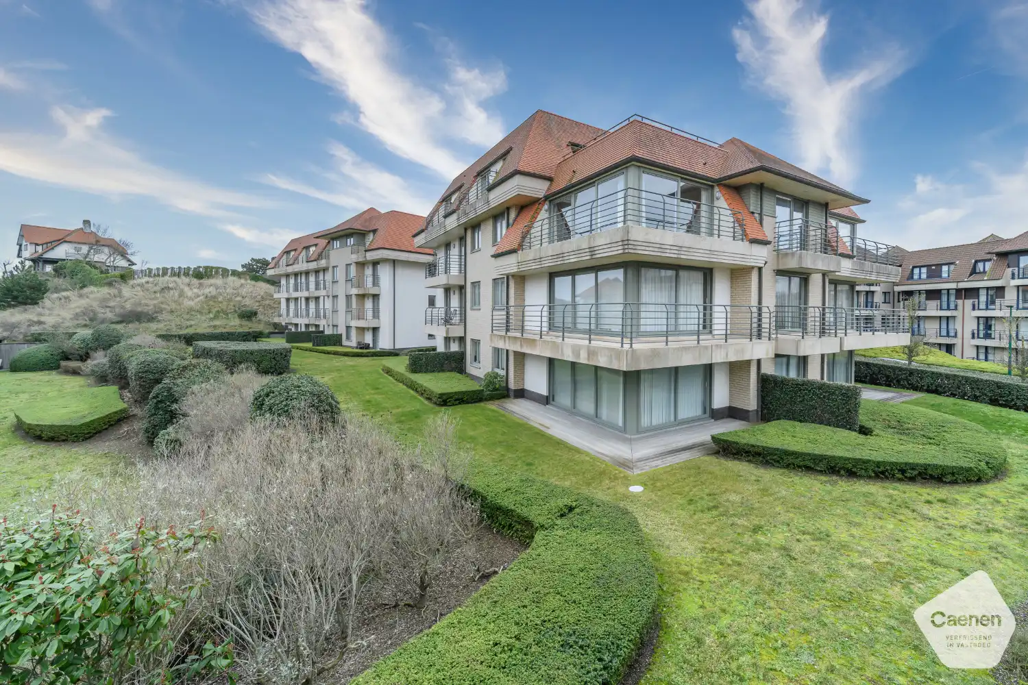 Prachtig ruim zongericht hoekappartement met 2 slaapkamers en zeezicht foto 4