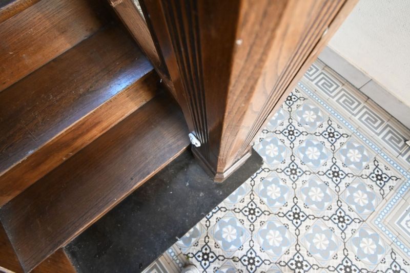 Exclusief te renoveren herenhuis met 5 slpks dit op toplocatie in het aangename Nazareth - De Pinte! foto 3