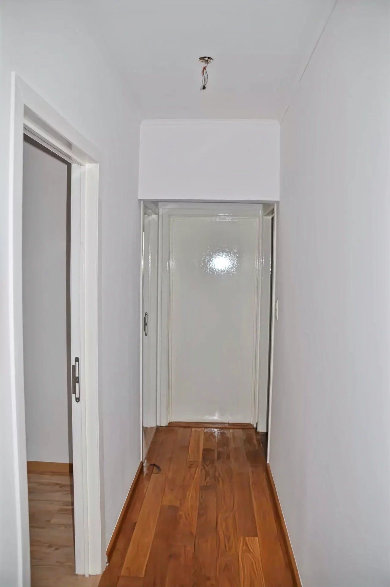 VERRASSEND APPARTEMENT MET 3 SLPK'S EN PARKEERPLAATS IN LANAKEN CENTRUM foto 11