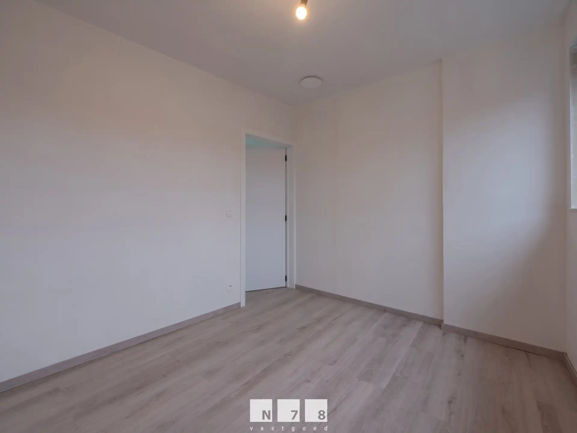Huis te koop foto 17