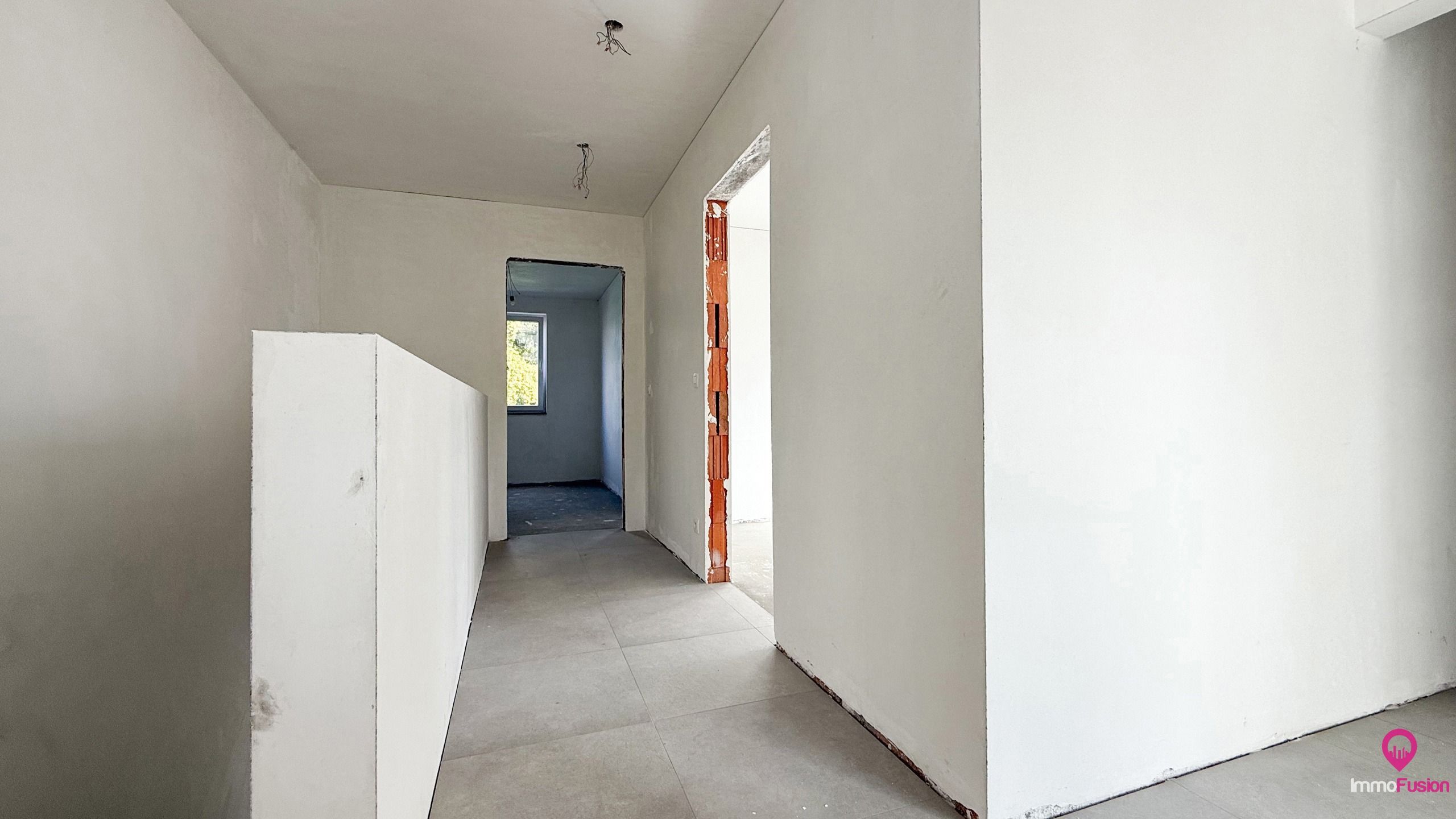 Nieuwbouwwoning (casco+) met 3 slpkms, terras en ruime tuin! foto 9