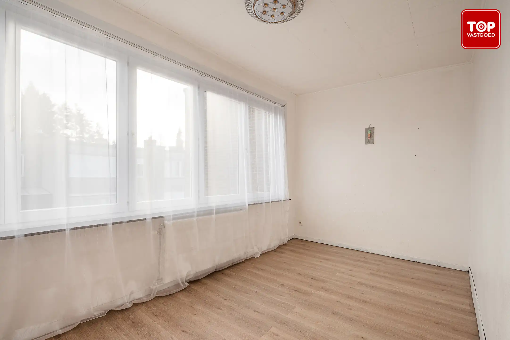 Goed onderhouden woning met 3 slaapkamers foto 12
