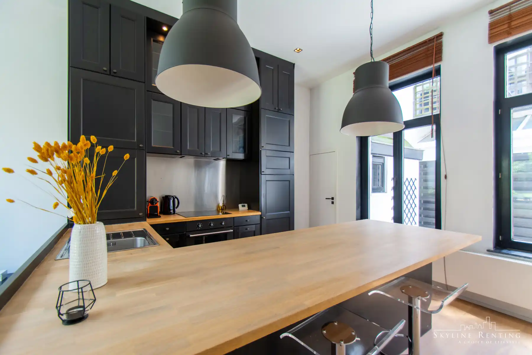 Gemeubeld duplex huis met tuin & privézwembad in Elsene foto 14