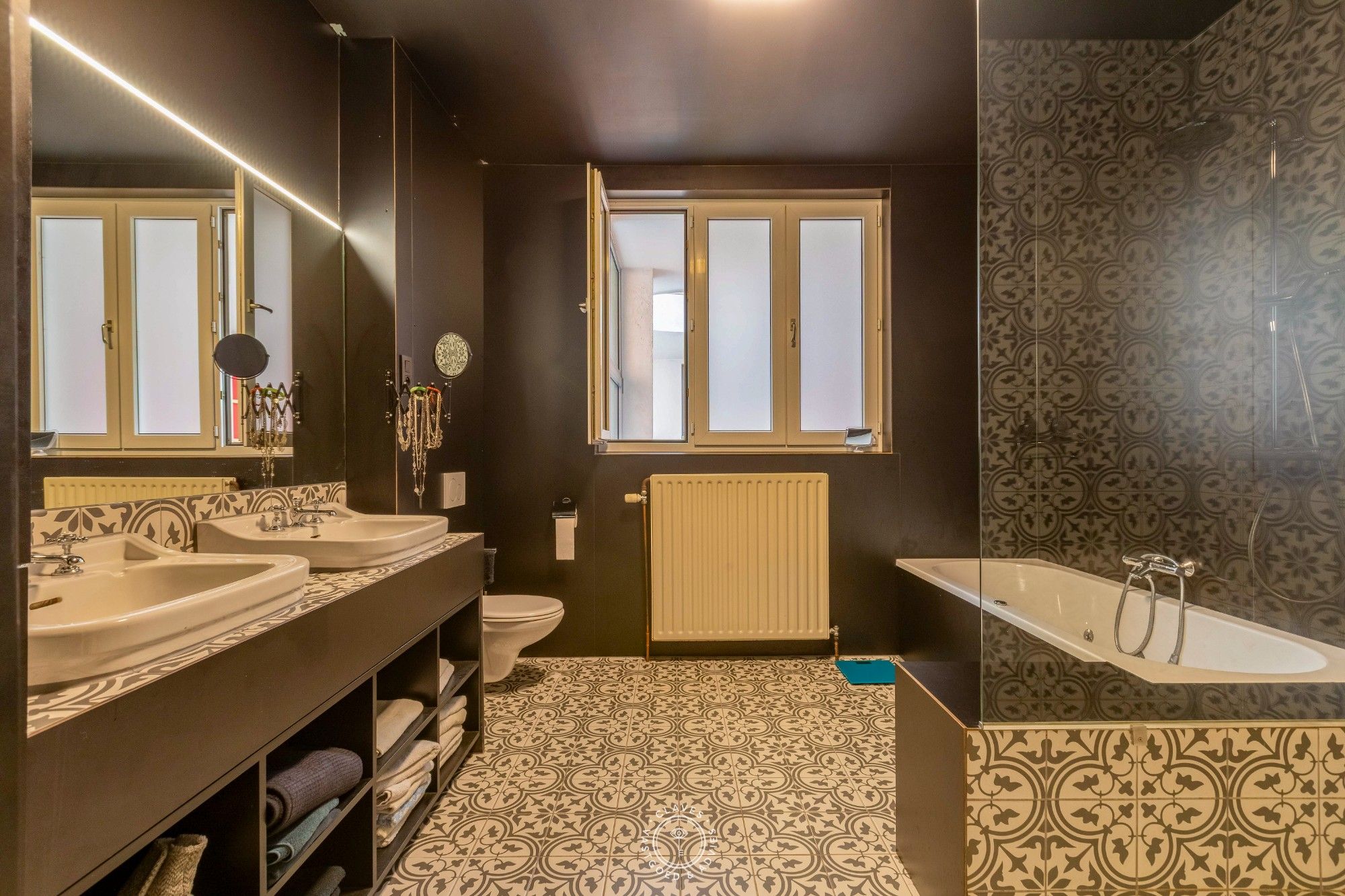Multifunctioneel woonhuis met magazijn/kantoor en tuin foto 27