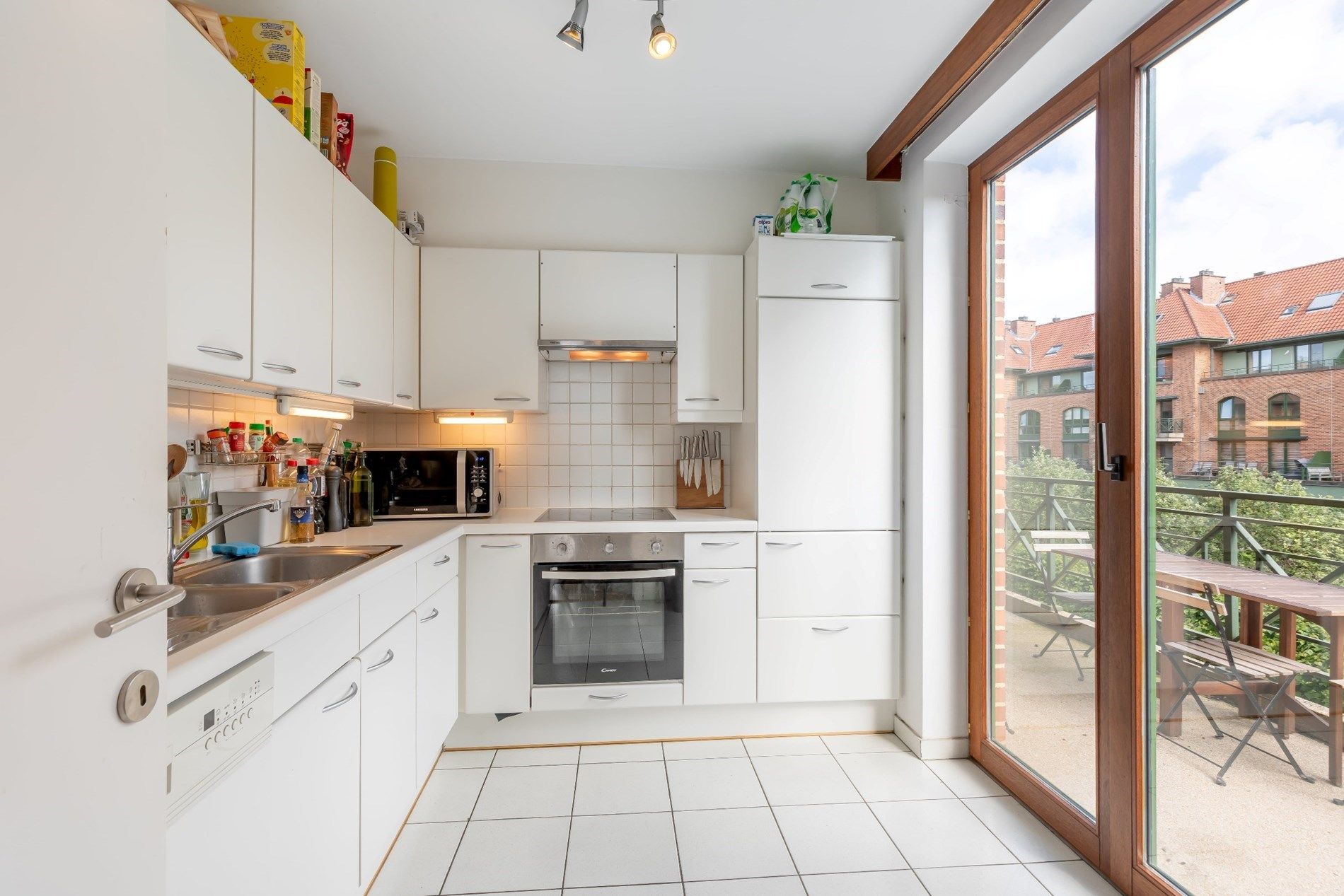 Prachtig Lichtrijk Hoekappartement met Uitzicht op Leuven foto 5