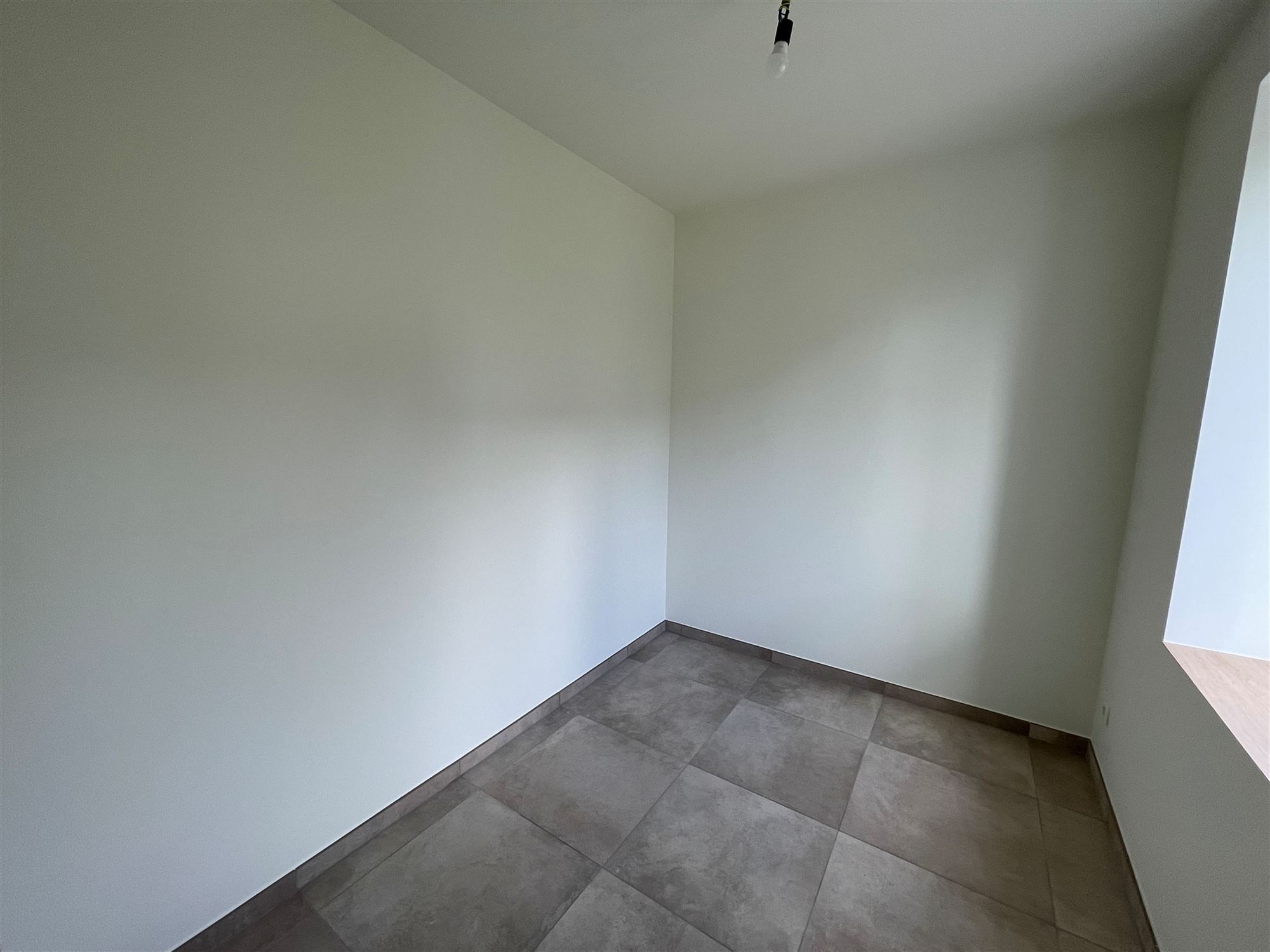 Nieuwbouw appartement met groot terras foto 5