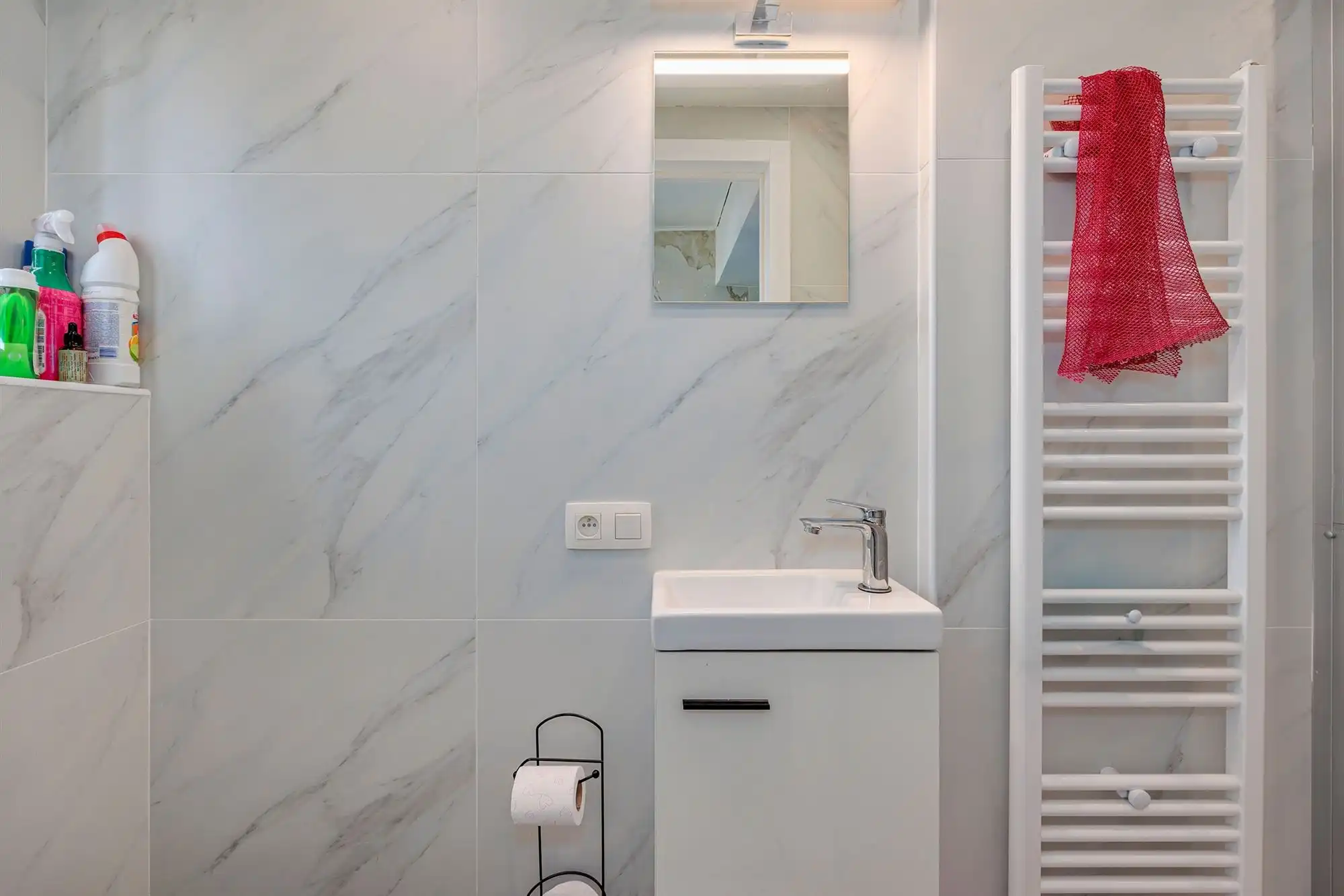 Charmant appartement met 1 slaapkamer op zeer gunstige locatie! foto 9