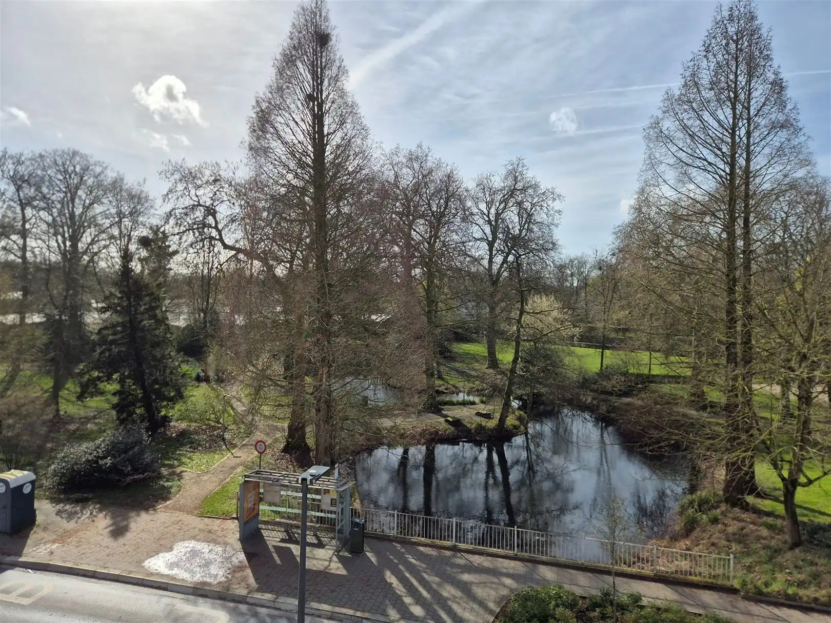 Instapklaar duplex appartement aan het park van Oostakkerdorp. foto 5