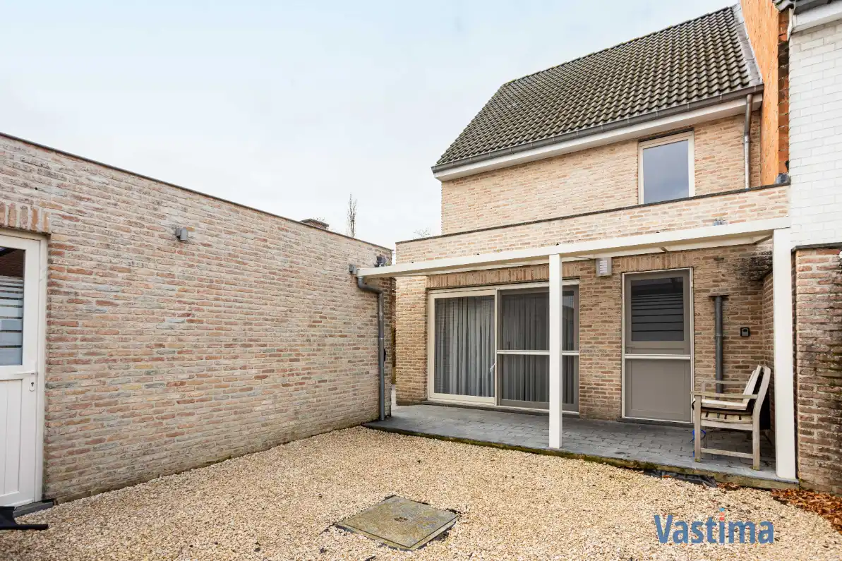 Super energiezuinige instapklare gezinswoning met garage in rustige omgeving foto 19